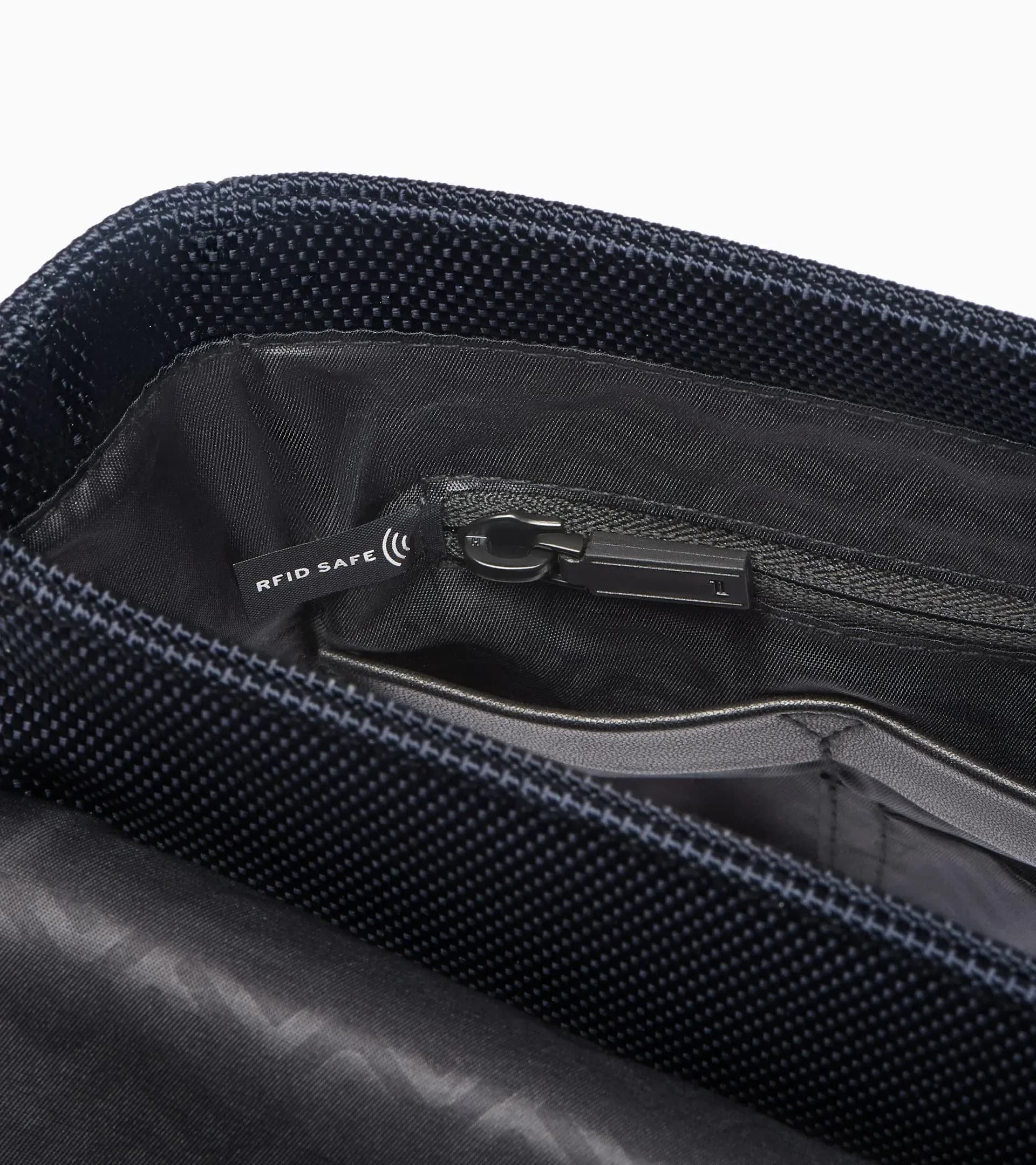 Roadster 4.1 ShoulderBag M 4