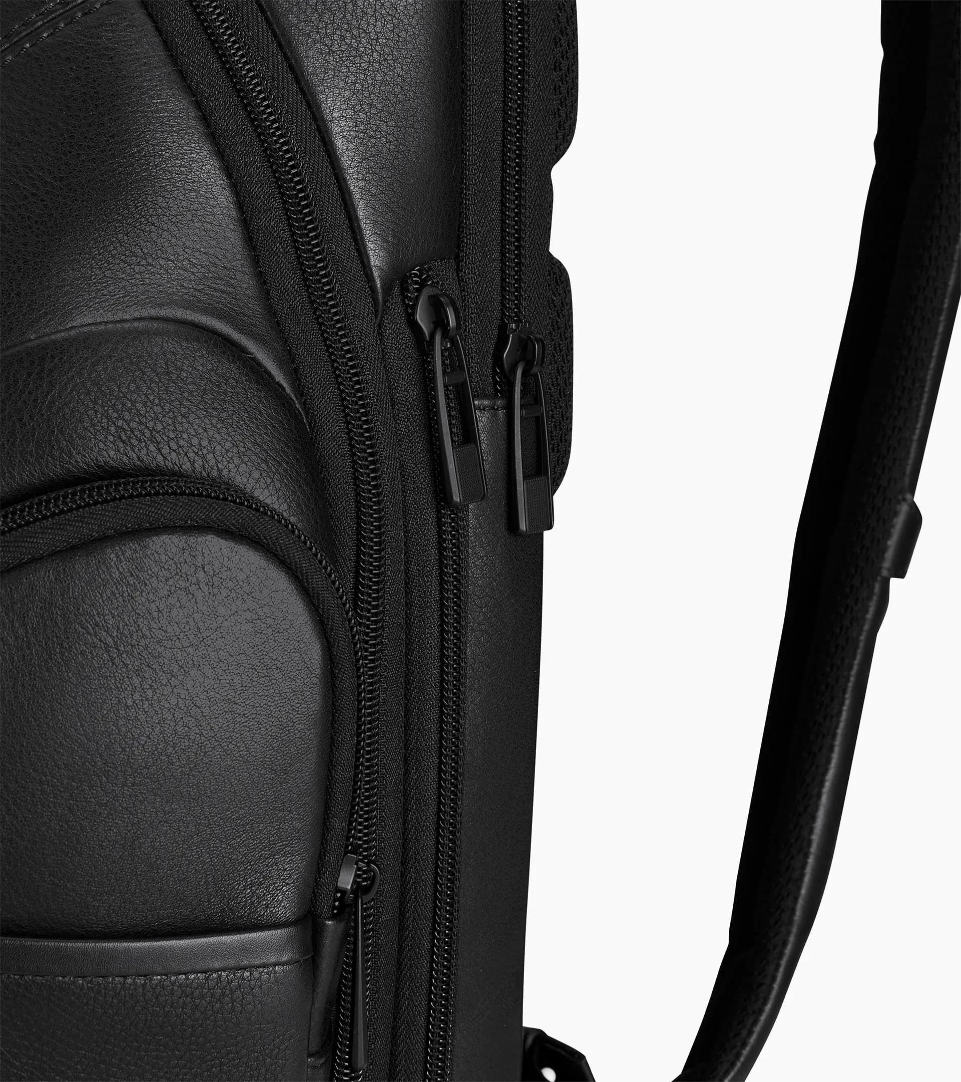 Roadster Leather Backpack M 6