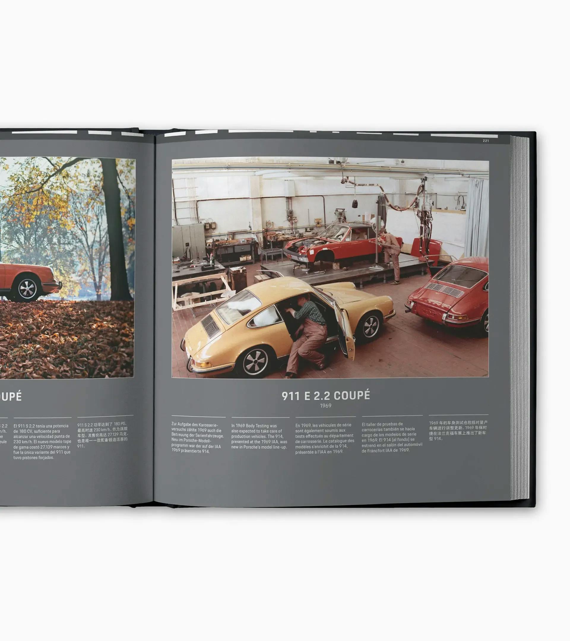 Book 'Porsche 911 x 911' | PORSCHE SHOP
