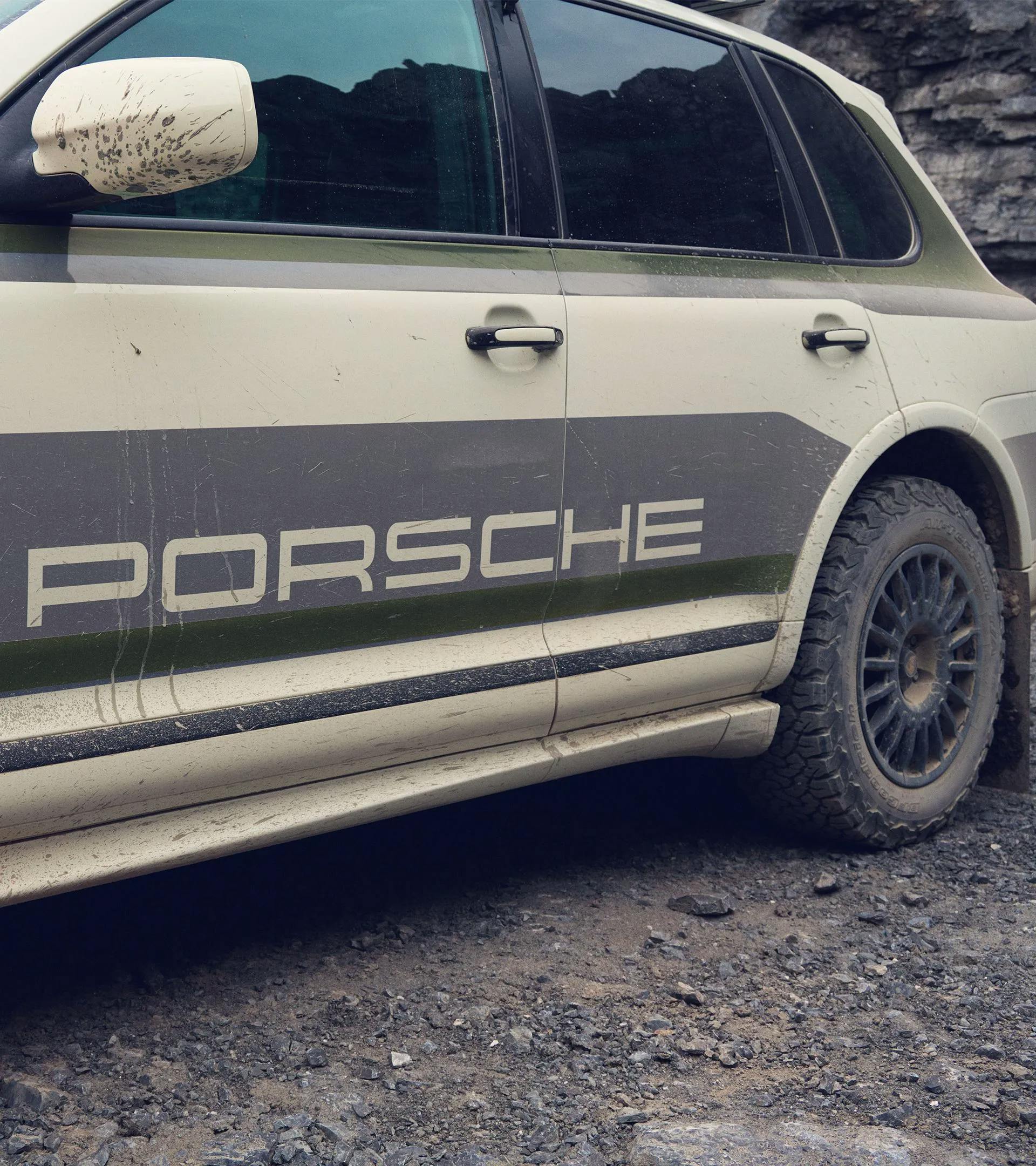 Porsche Classic "Hunt" Decal Set thumbnail 0