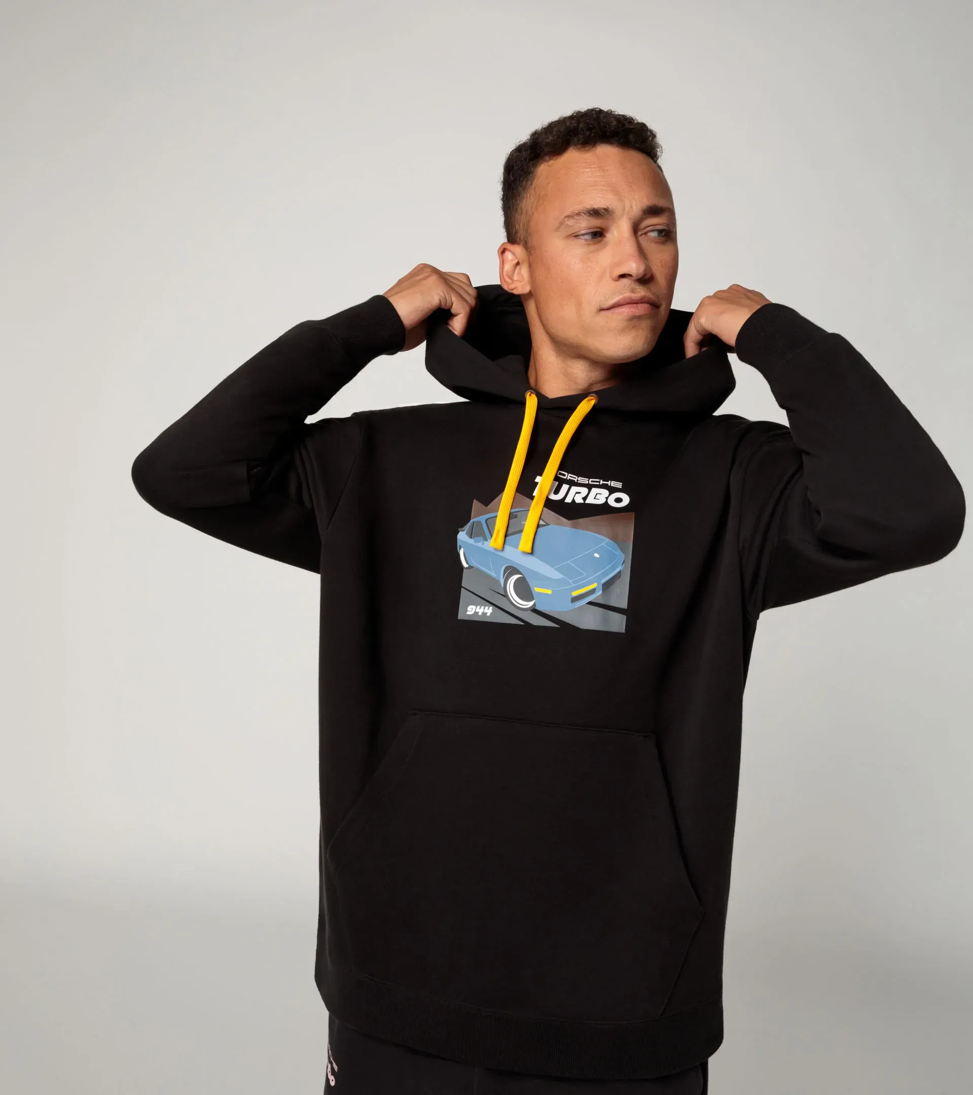 Sweat à capuche graphique 7