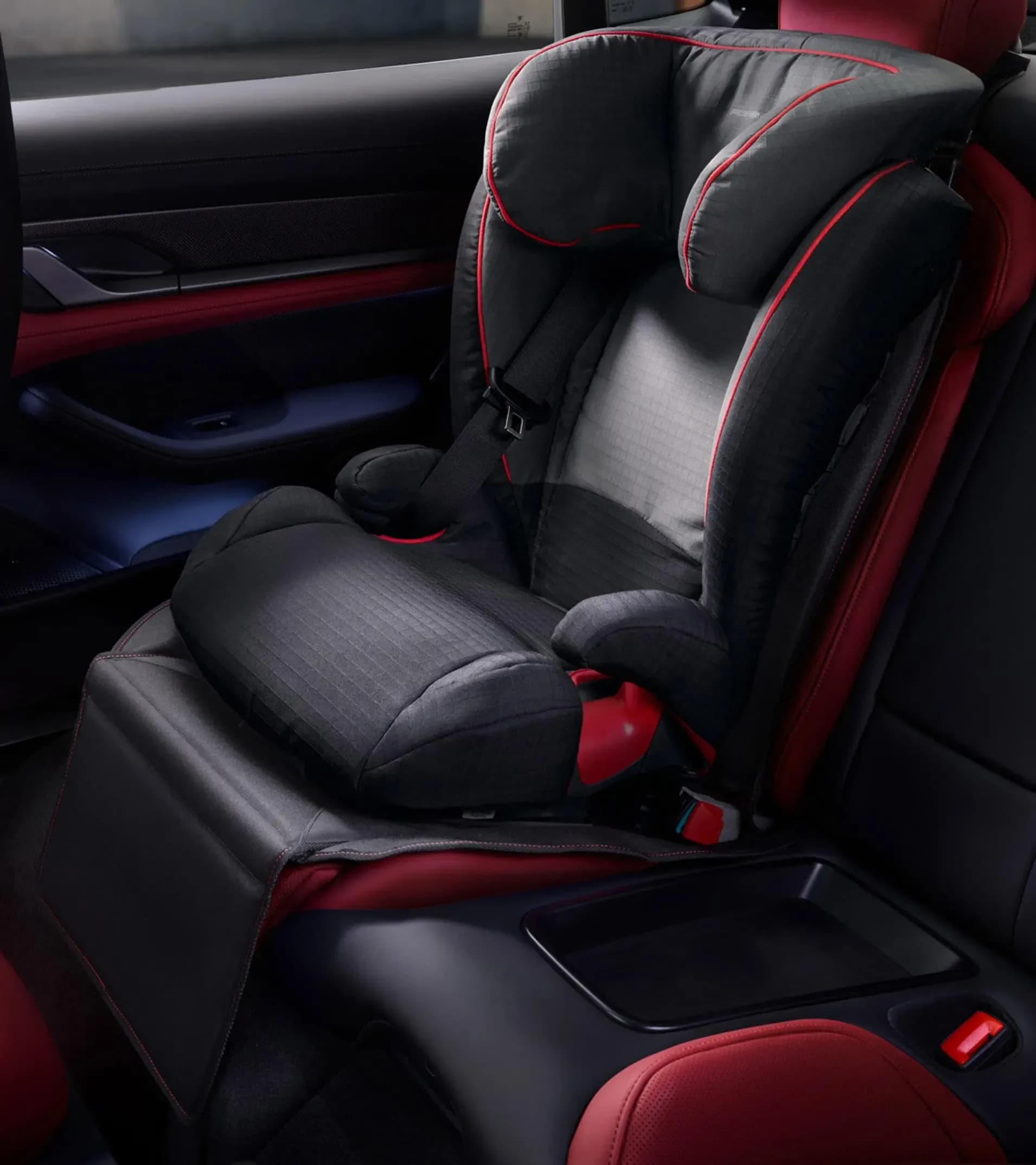 Porsche junior seat isofix hotsell