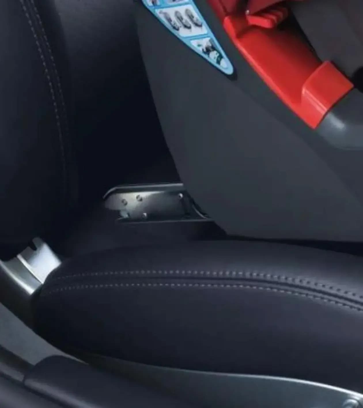 Porsche isofix outlet