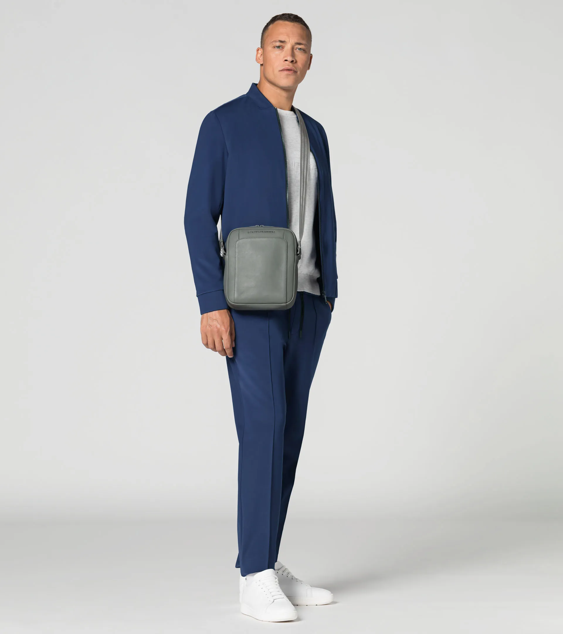 Roadster Leather Shoulderbag XS 6