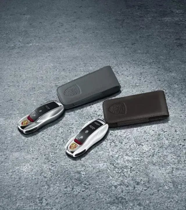Porsche Leather Key Pouch for 718, 911, Cayenne, Panamera and Macan