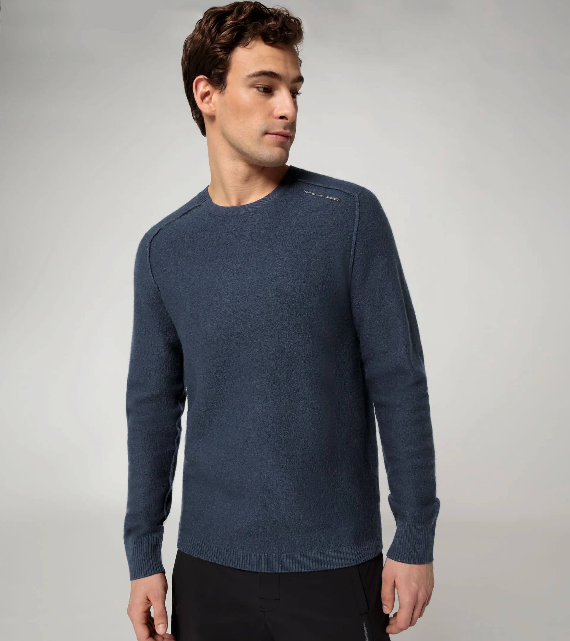 Pull ras de cou en laine 8
