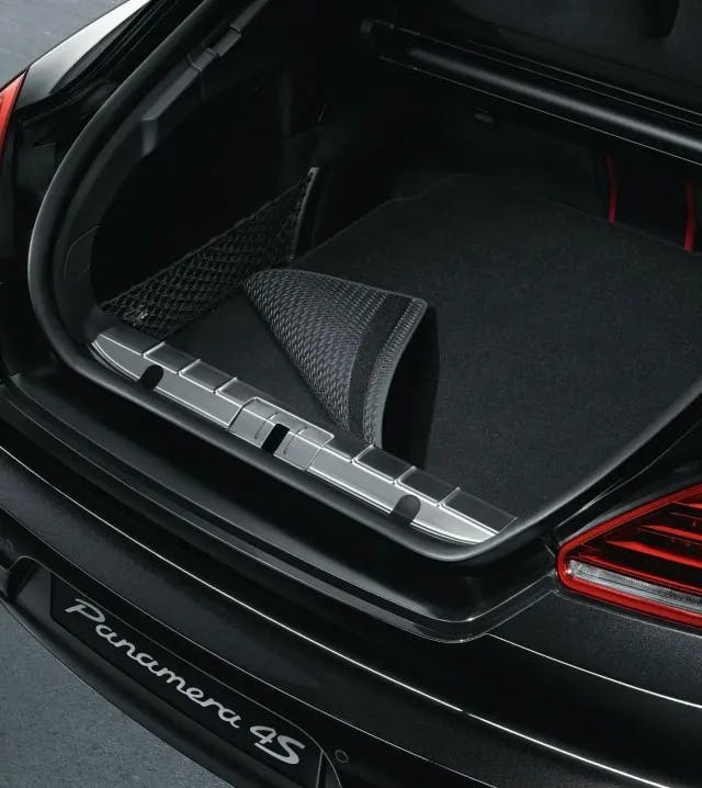 Reversible luggage-compartment mat with Nubuk surround - Panamera S Hybrid (G1 & G1 II)