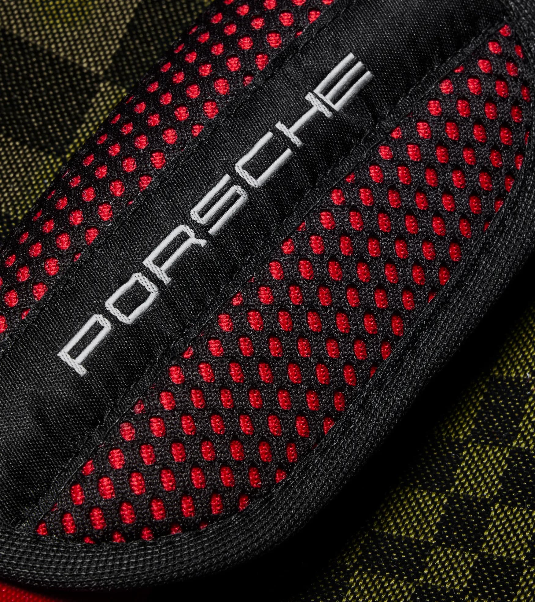 Child seat cover in Pasha Black/Olive Neo design Porsche Baby Seat i-Size 3