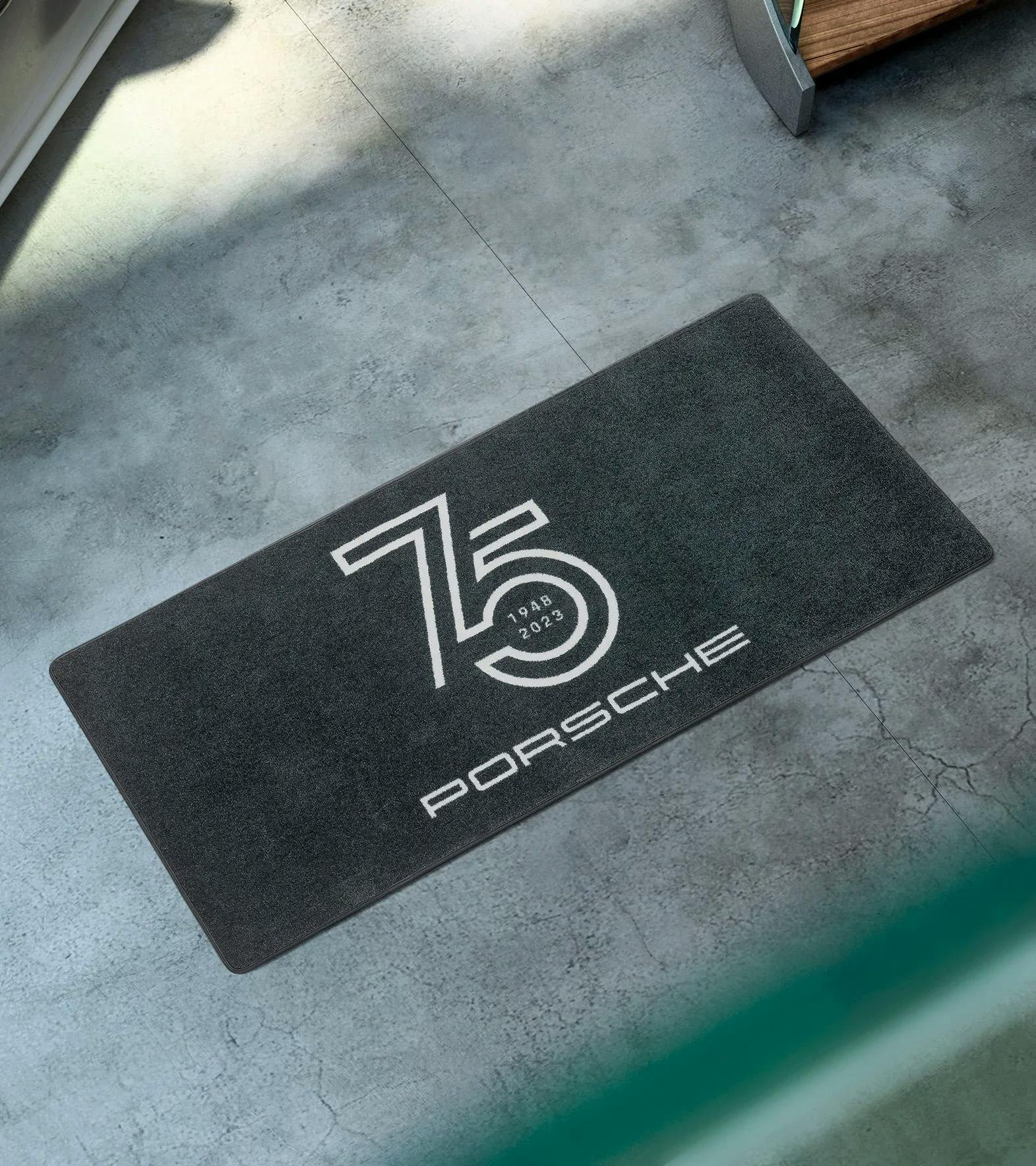 Tapis de garage 75 ans Porsche 2