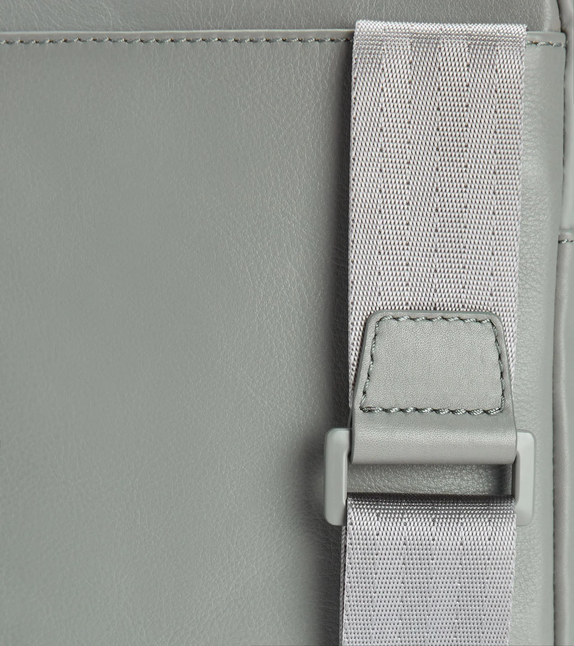 Roadster Leather Shoulderbag S 6