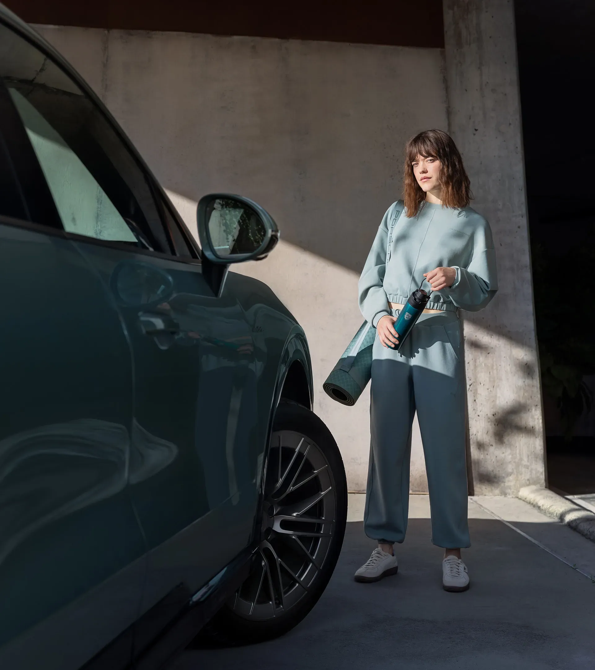 Trinkflasche – Porsche Cayenne Electric Lifestyle  4