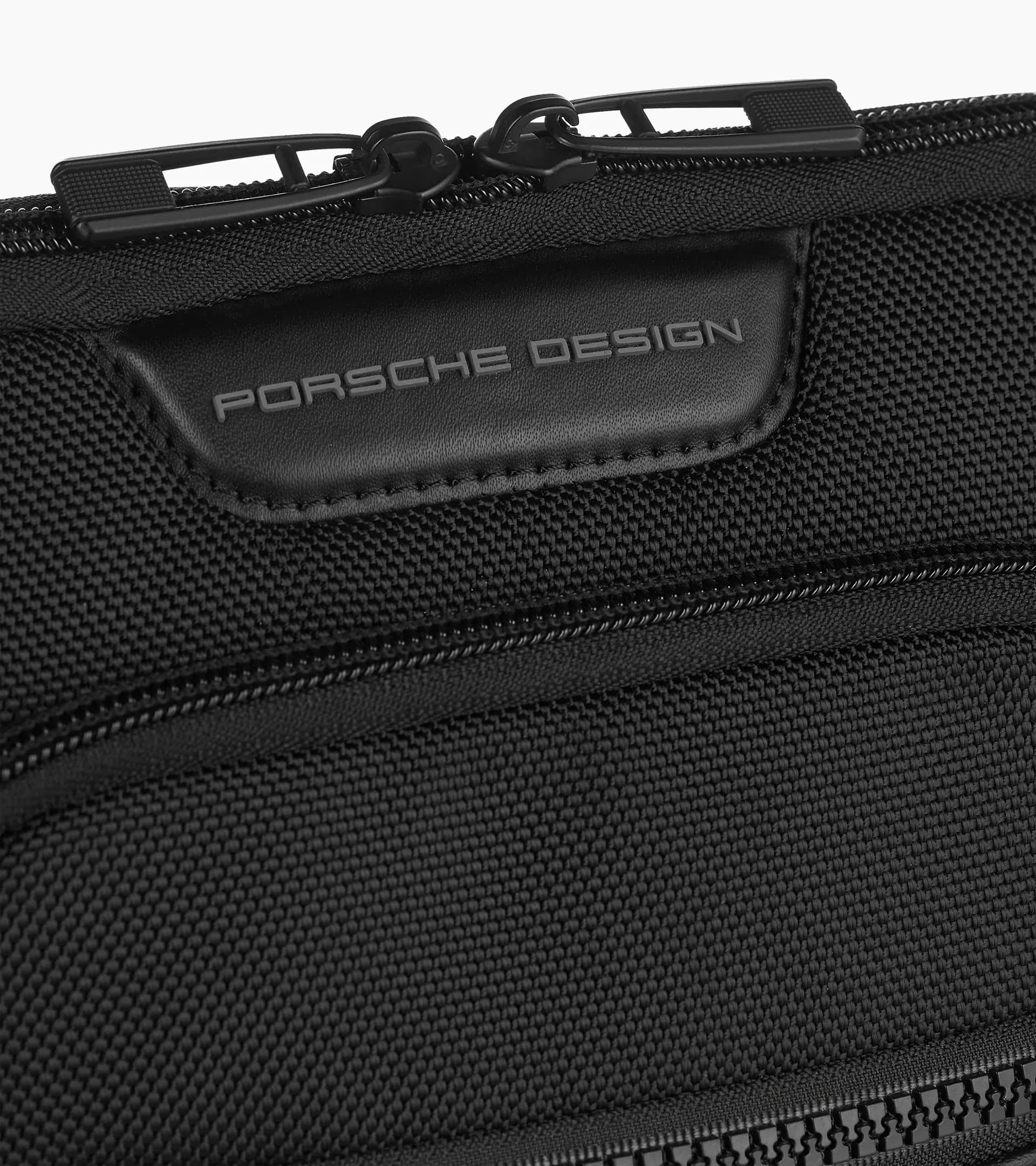 Roadster Nylon Shoulderbag S 5