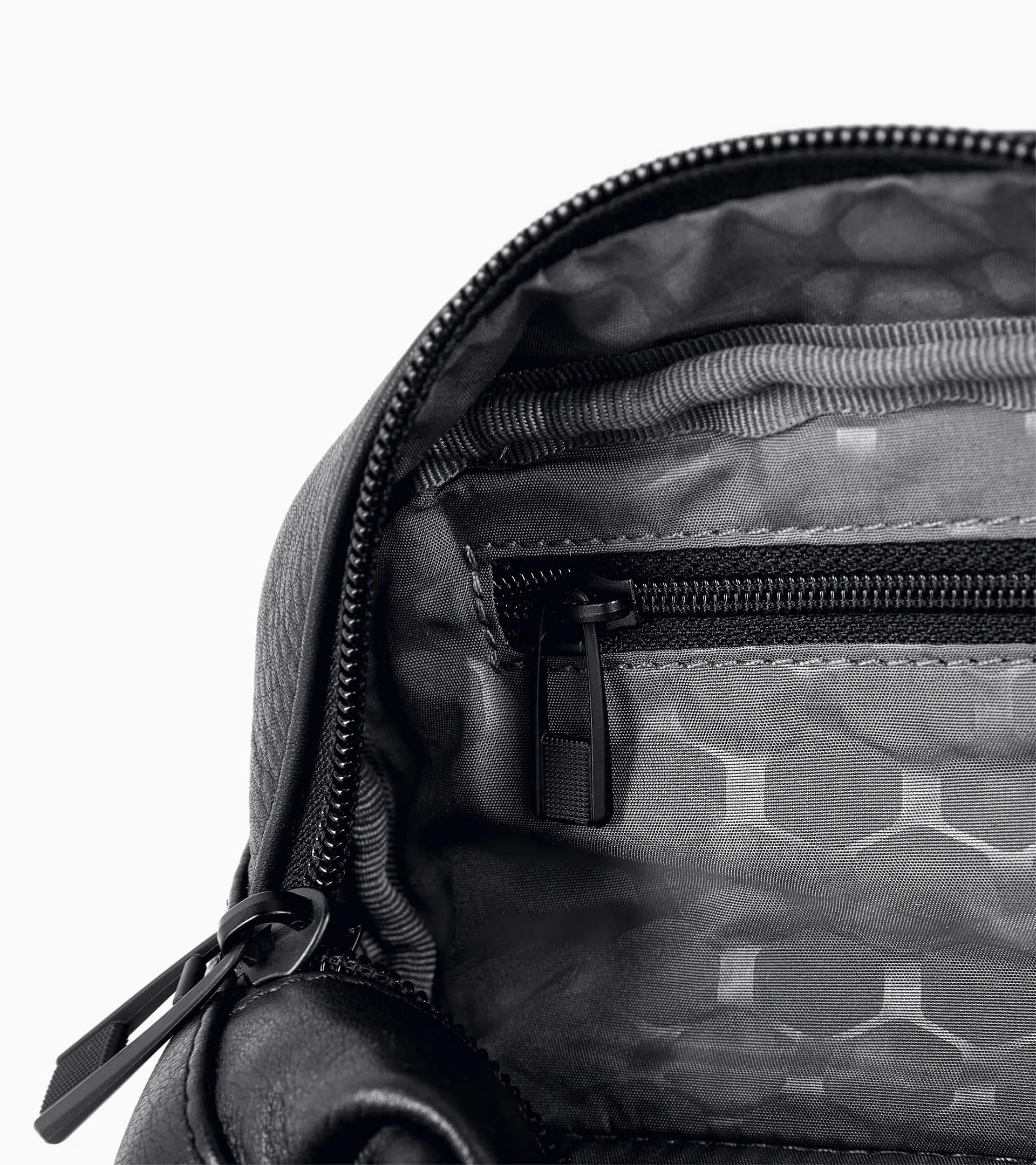 Roadster Leather Accessory Pouch 5