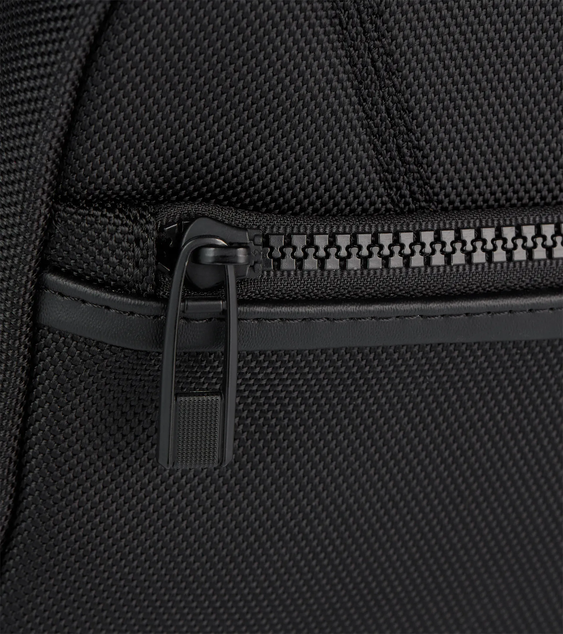 Roadster Nylon Washbag 5