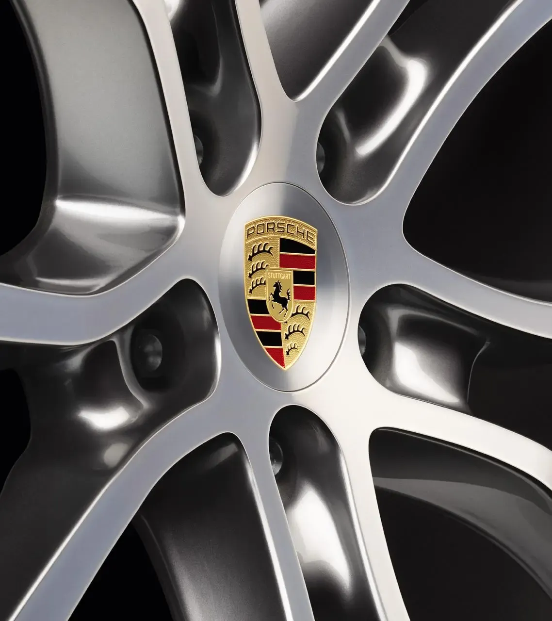 Porsche Wheel Hub Covers with Coloured Porsche Crest thumbnail 2