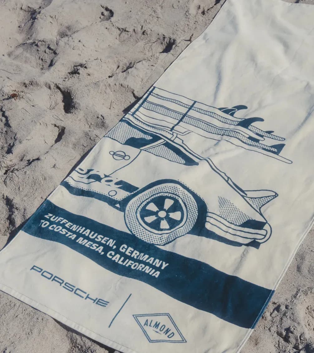 Porsche x Almond Beach Towel | PORSCHE SHOP