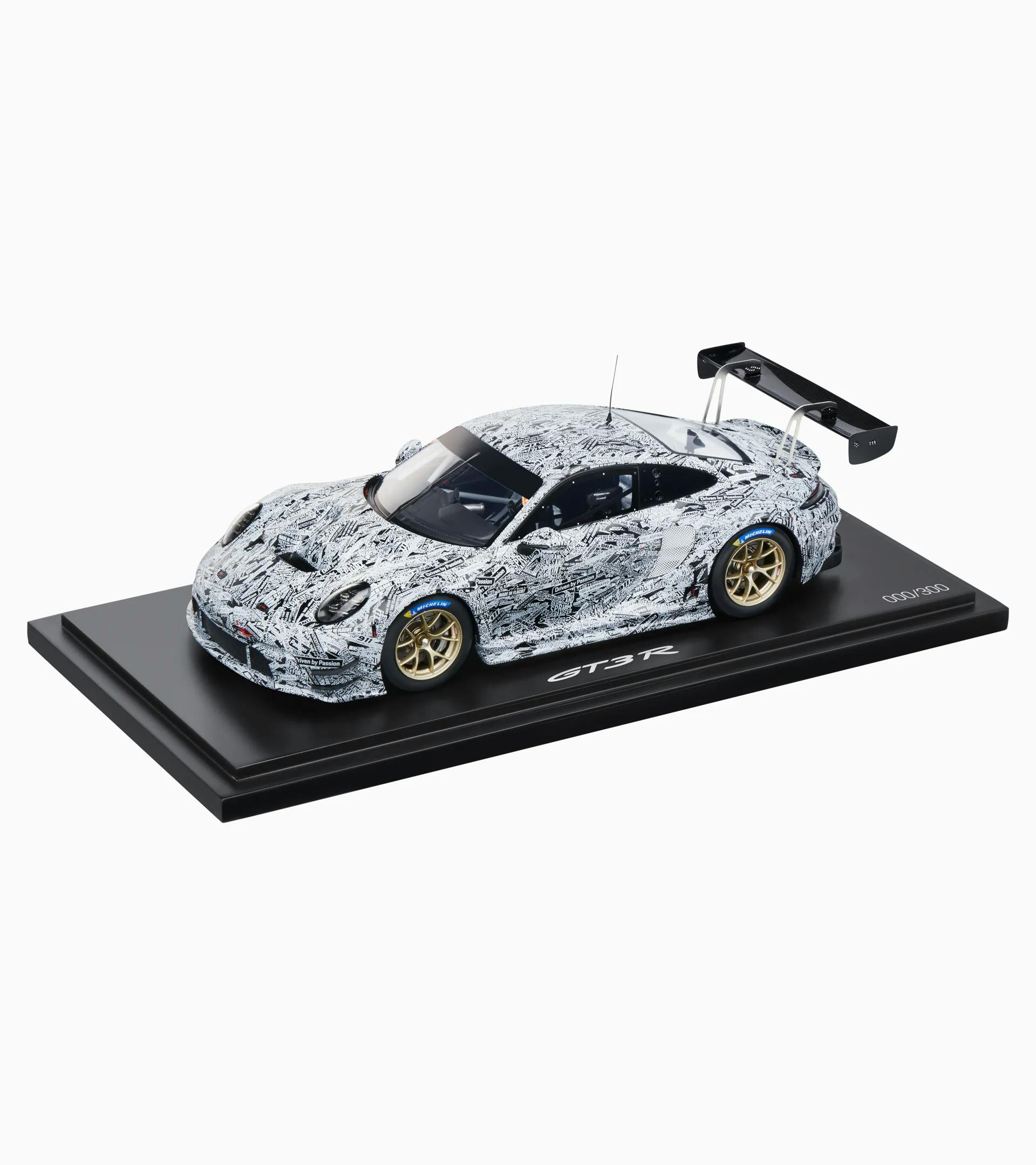 Porsche 911 GT3 R (992) - Ltd. thumbnail 0