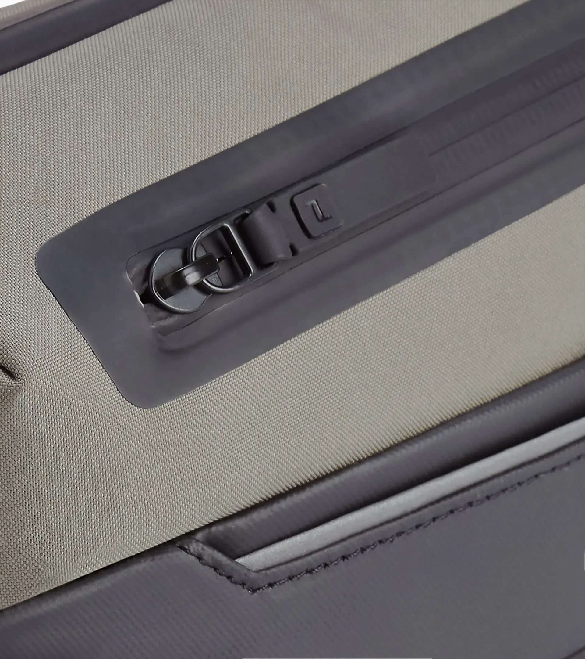 Urban Eco Washbag L 4