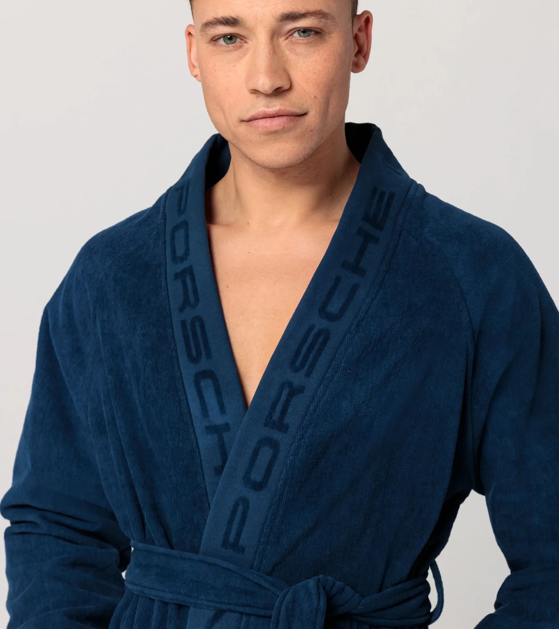 Long bathrobe 4