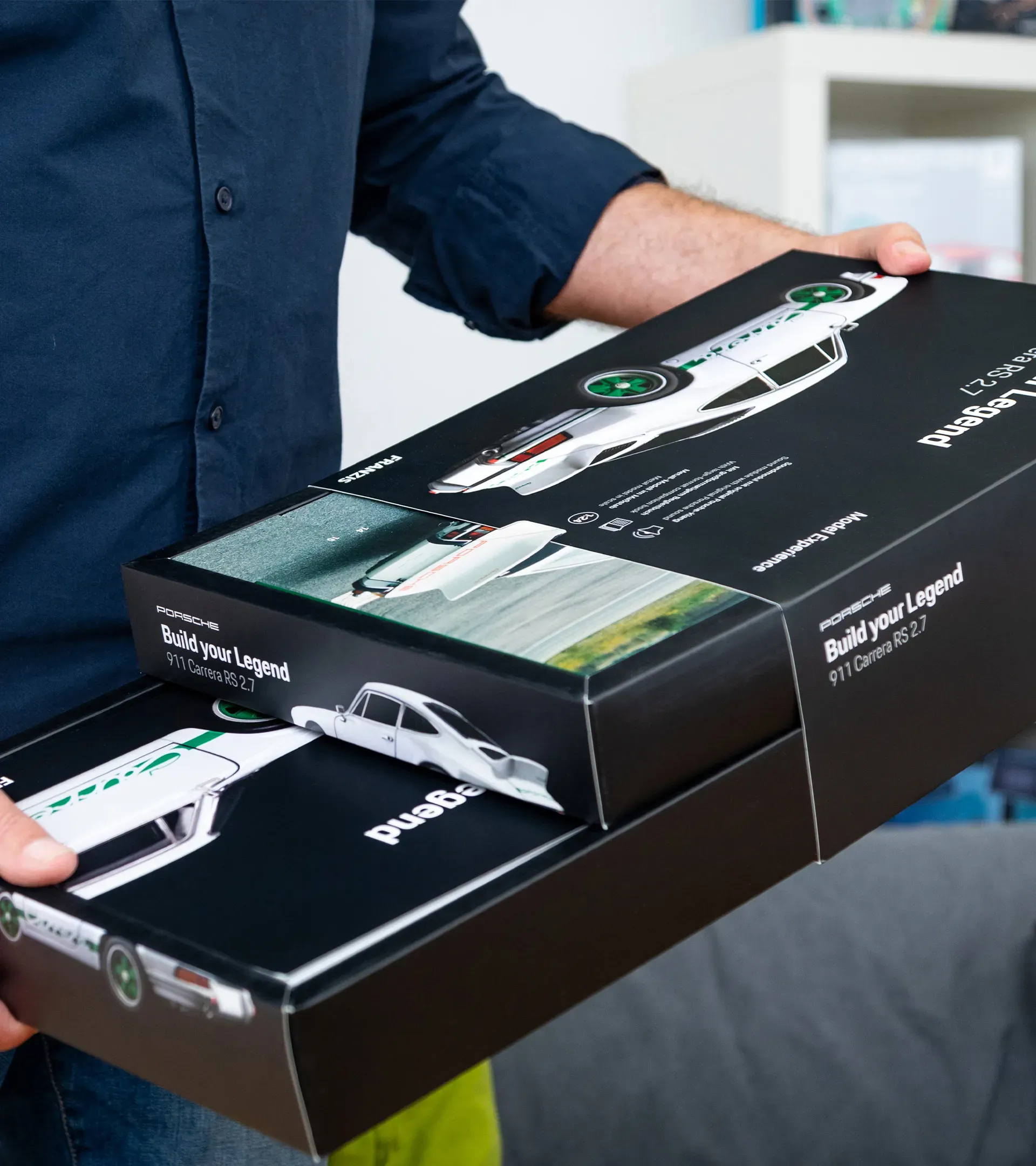 Model kit Porsche 911 Carrera RS 2.7 “Build your Legend” 7