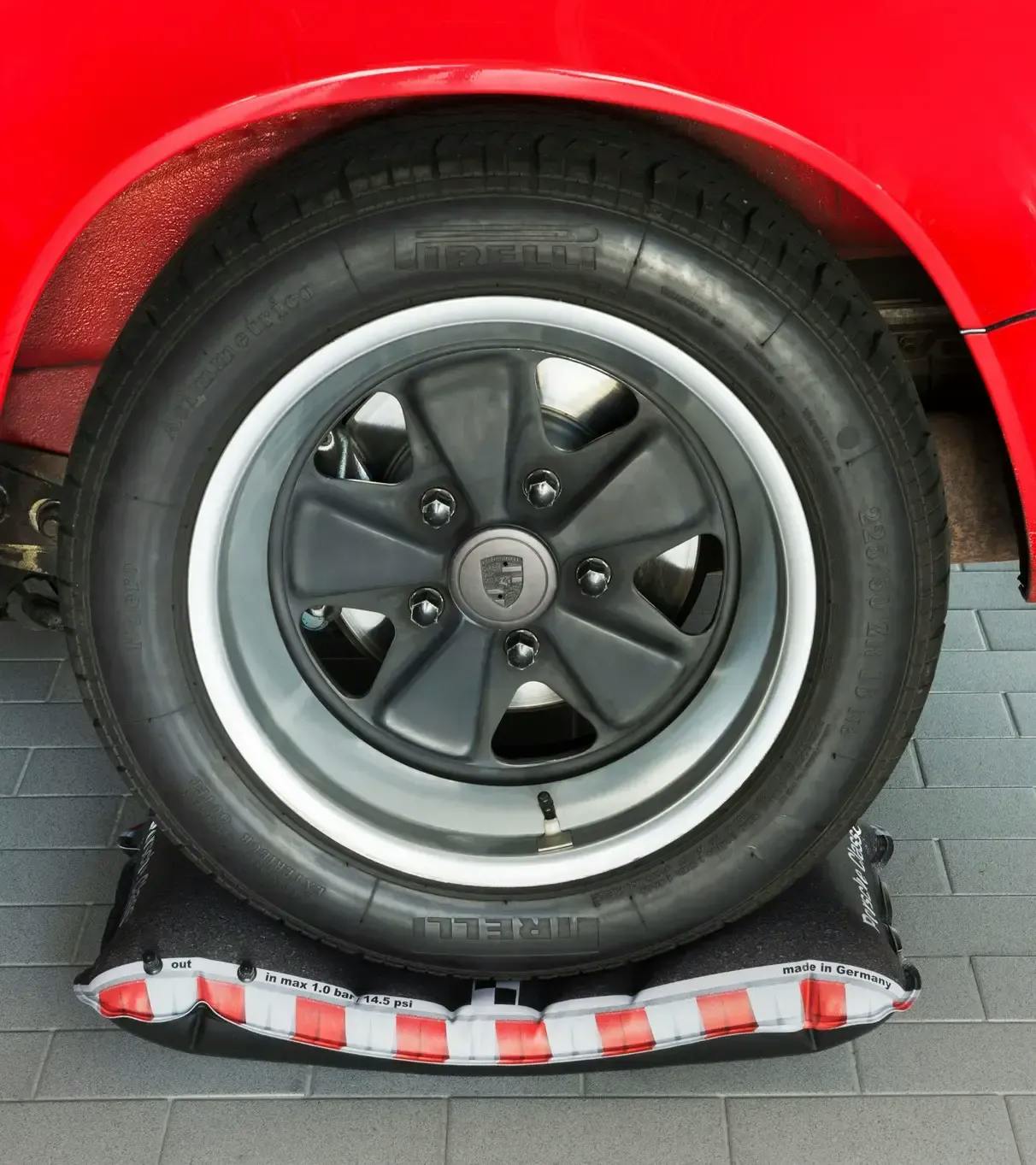 Protecteurs de pneu Porsche Classic – ensemble de 4 3
