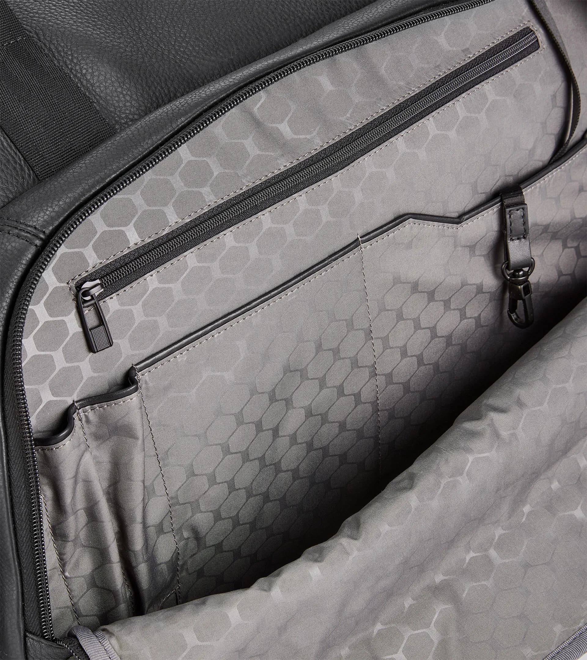 Roadster Leather Weekender 4