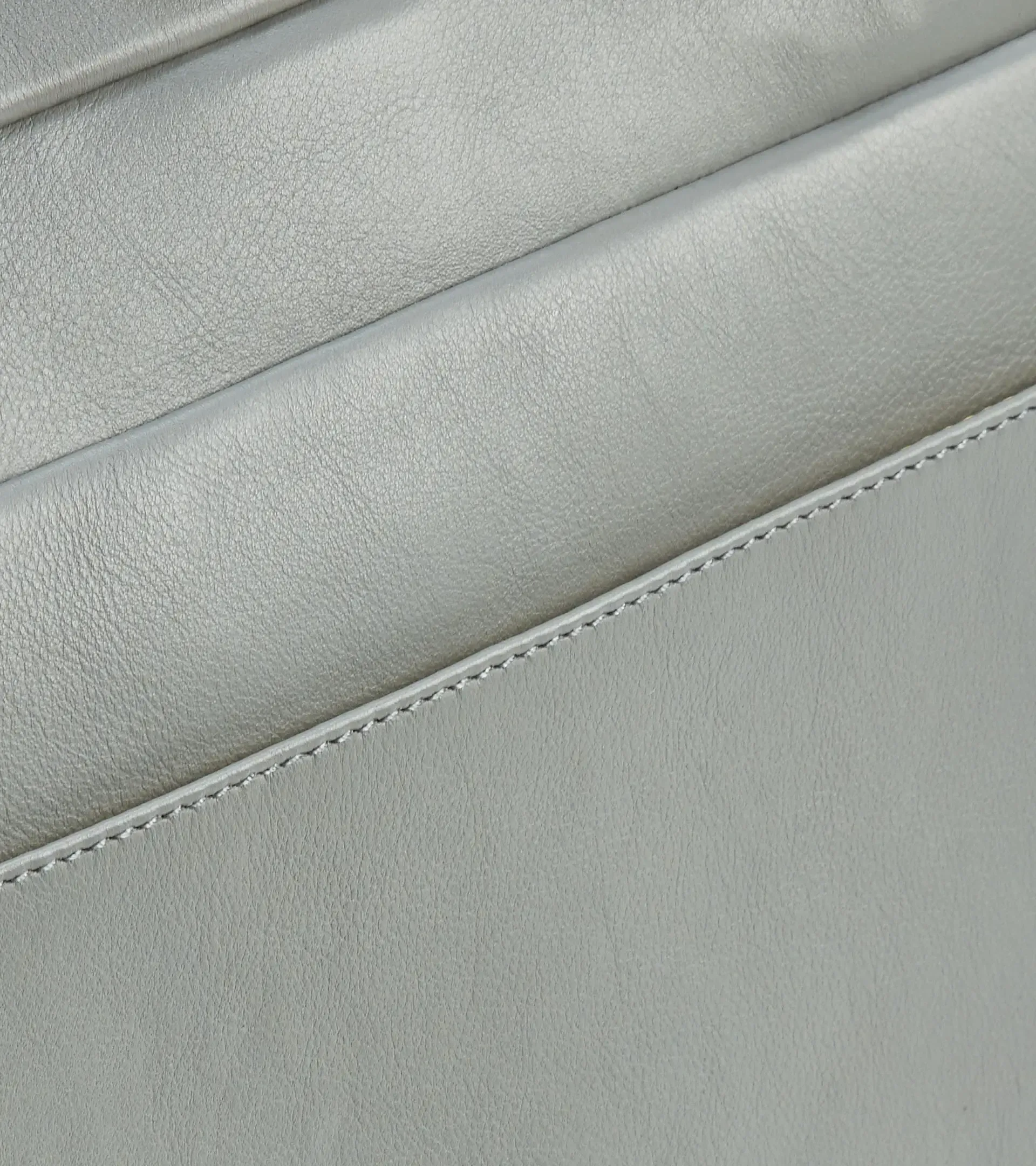 Roadster Leather Briefcase S 5