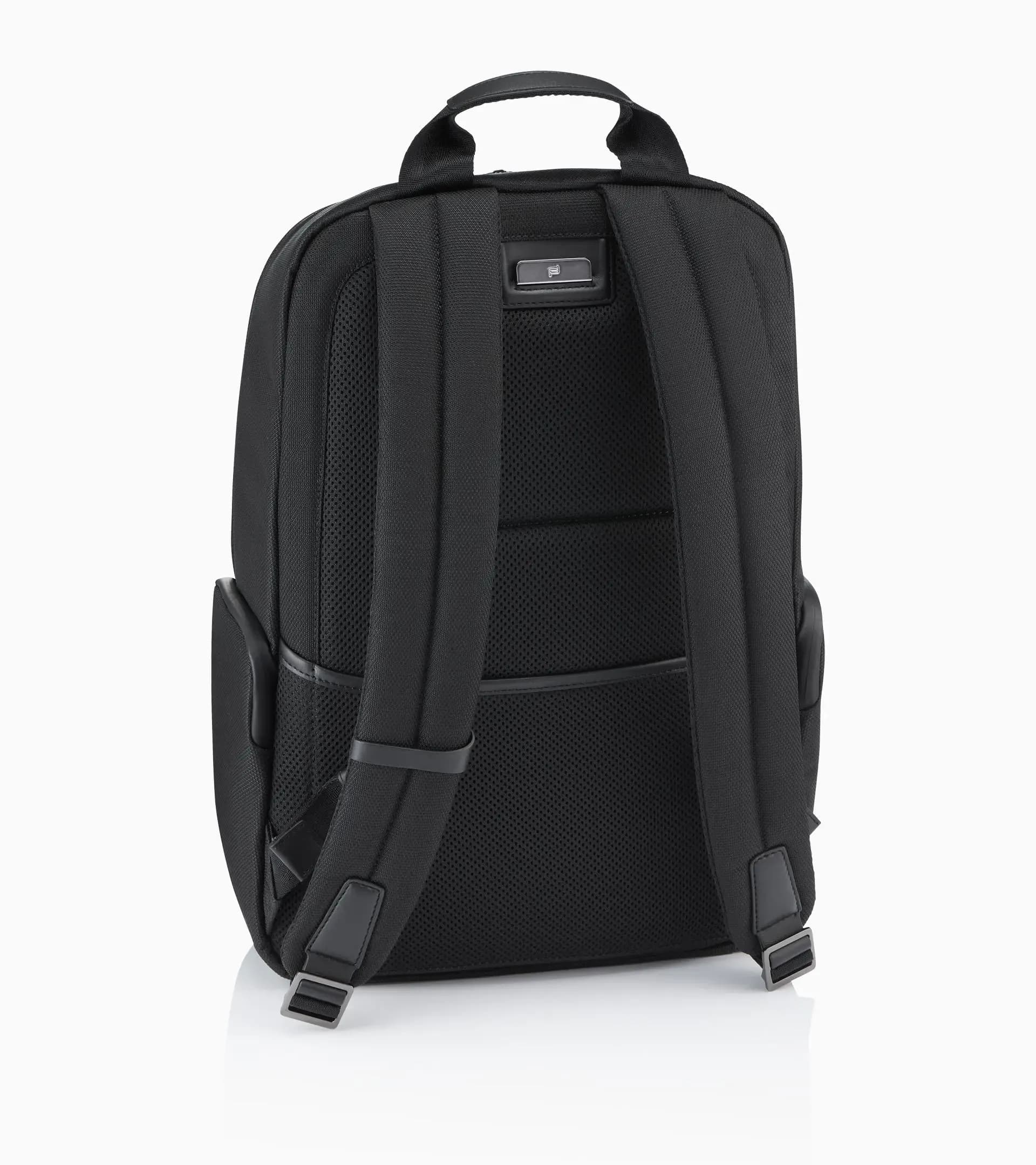 Roadster Nylon Backpack S 2
