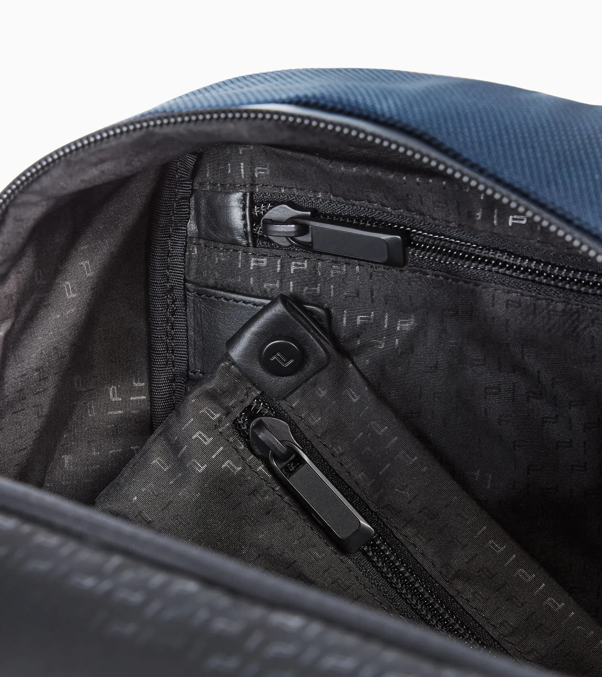 Roadster Pro Weekender S 4