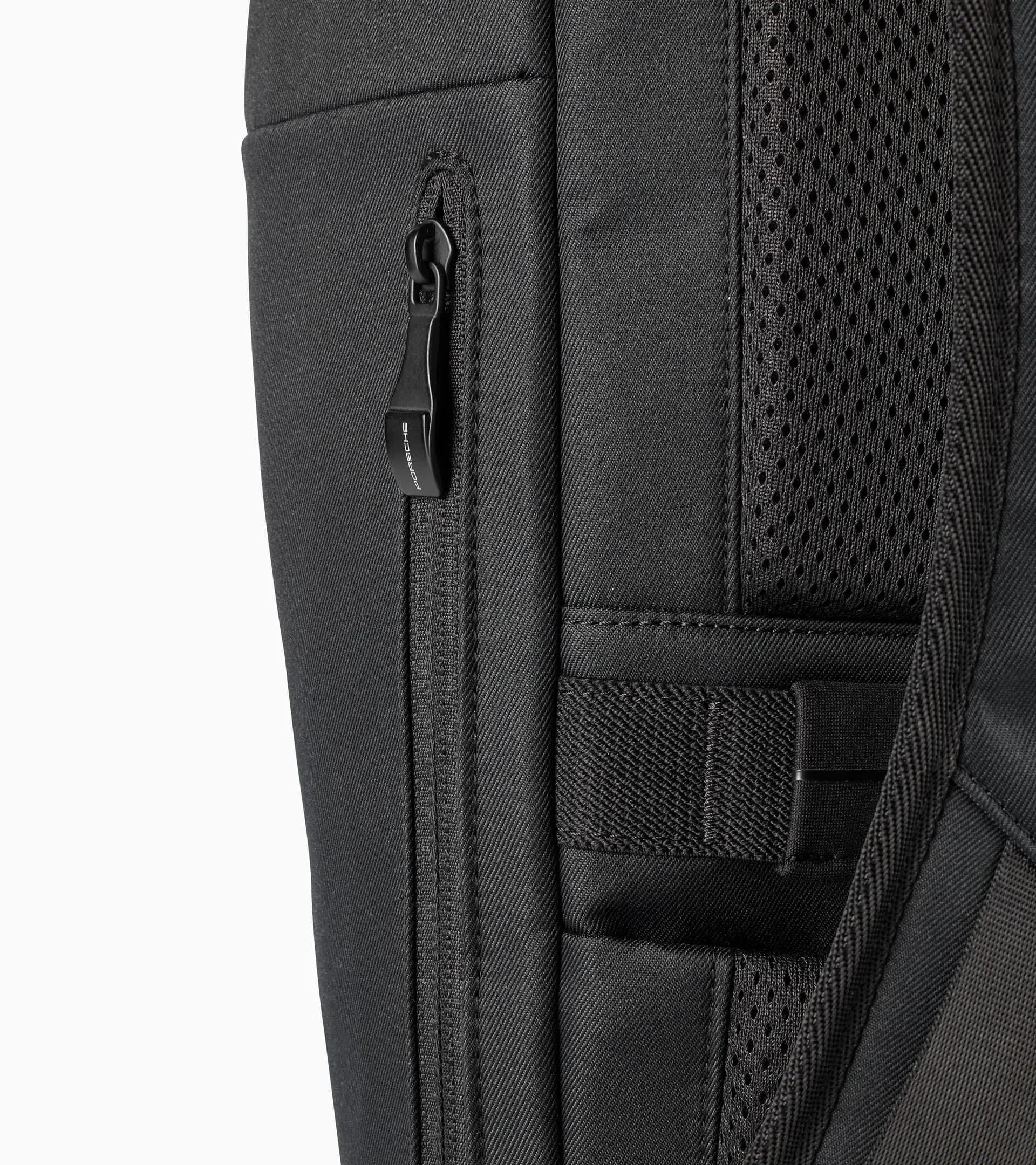 Backpack – Essential 7