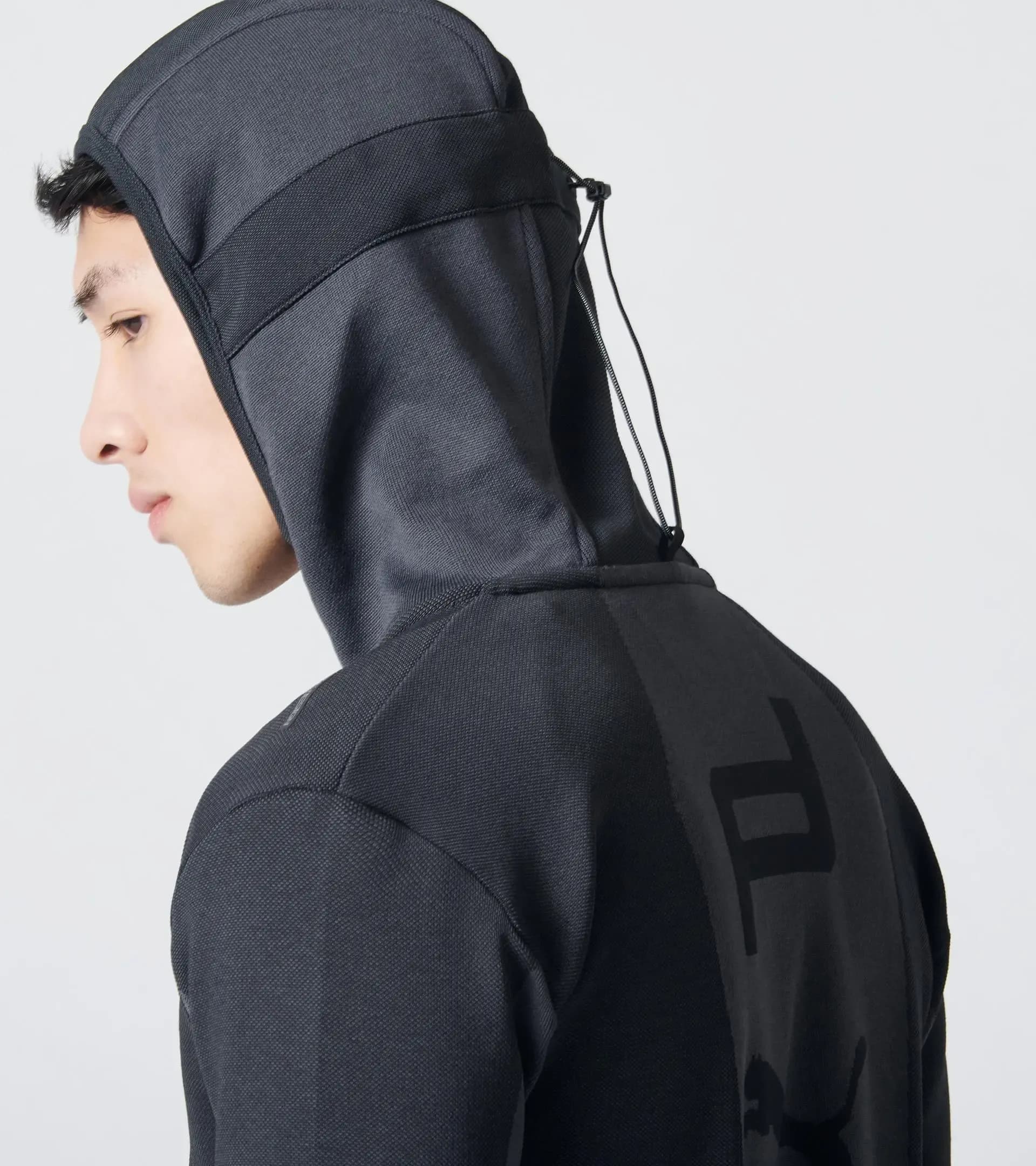 Active EVO Mid-Layer 5