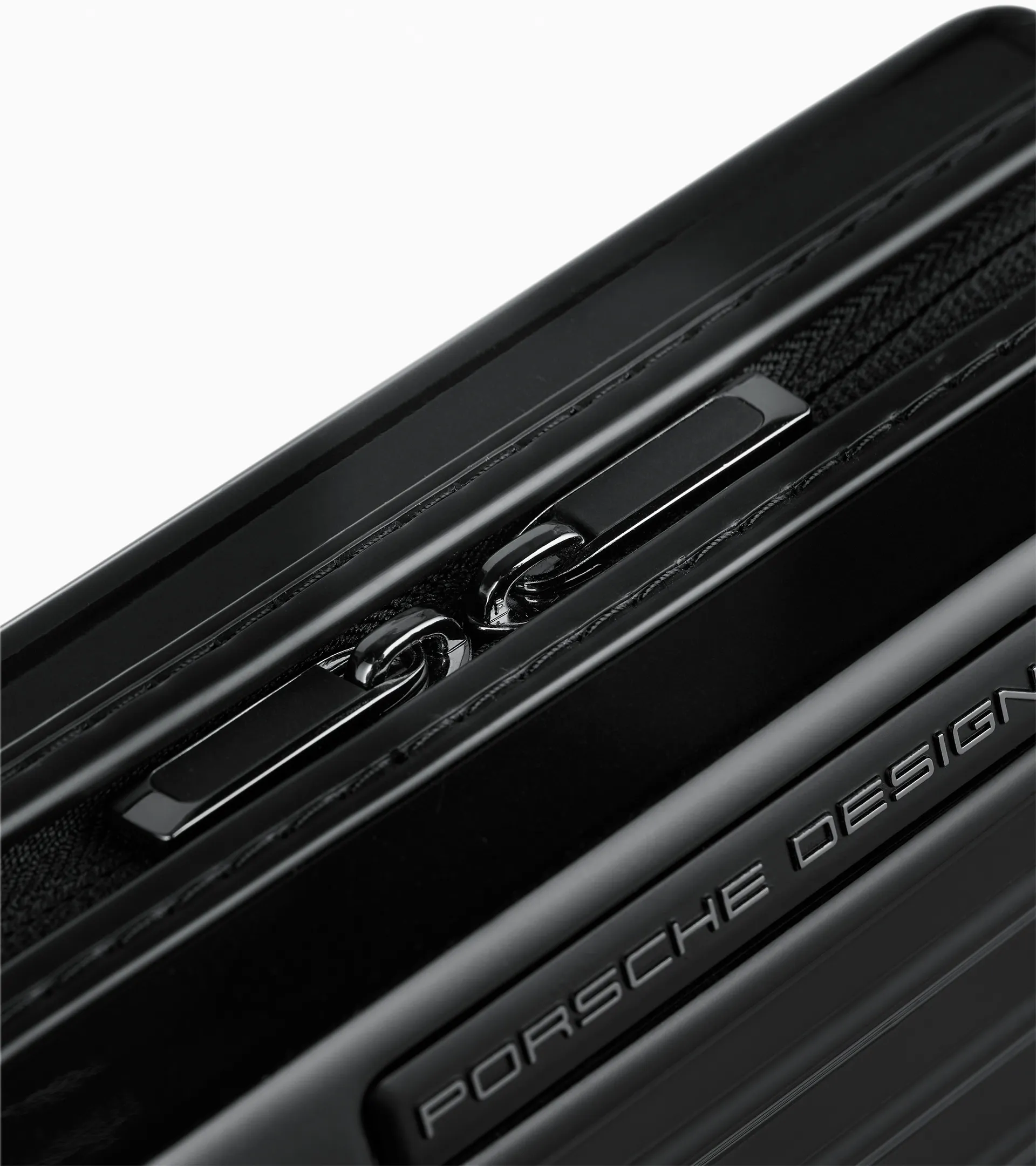 Roadster Hardcase Multipurpose Case 7