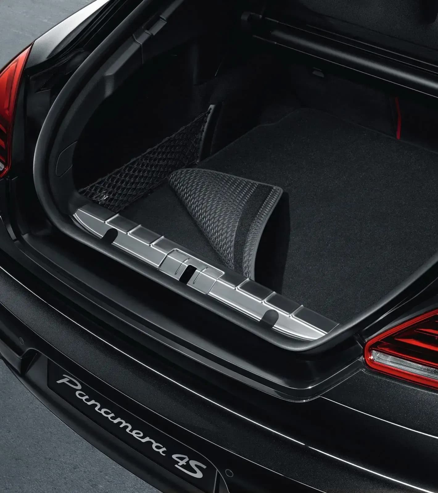 Reversible luggage-compartment mat with Nubuk surround - Panamera S Hybrid (G1 & G1 II) 1