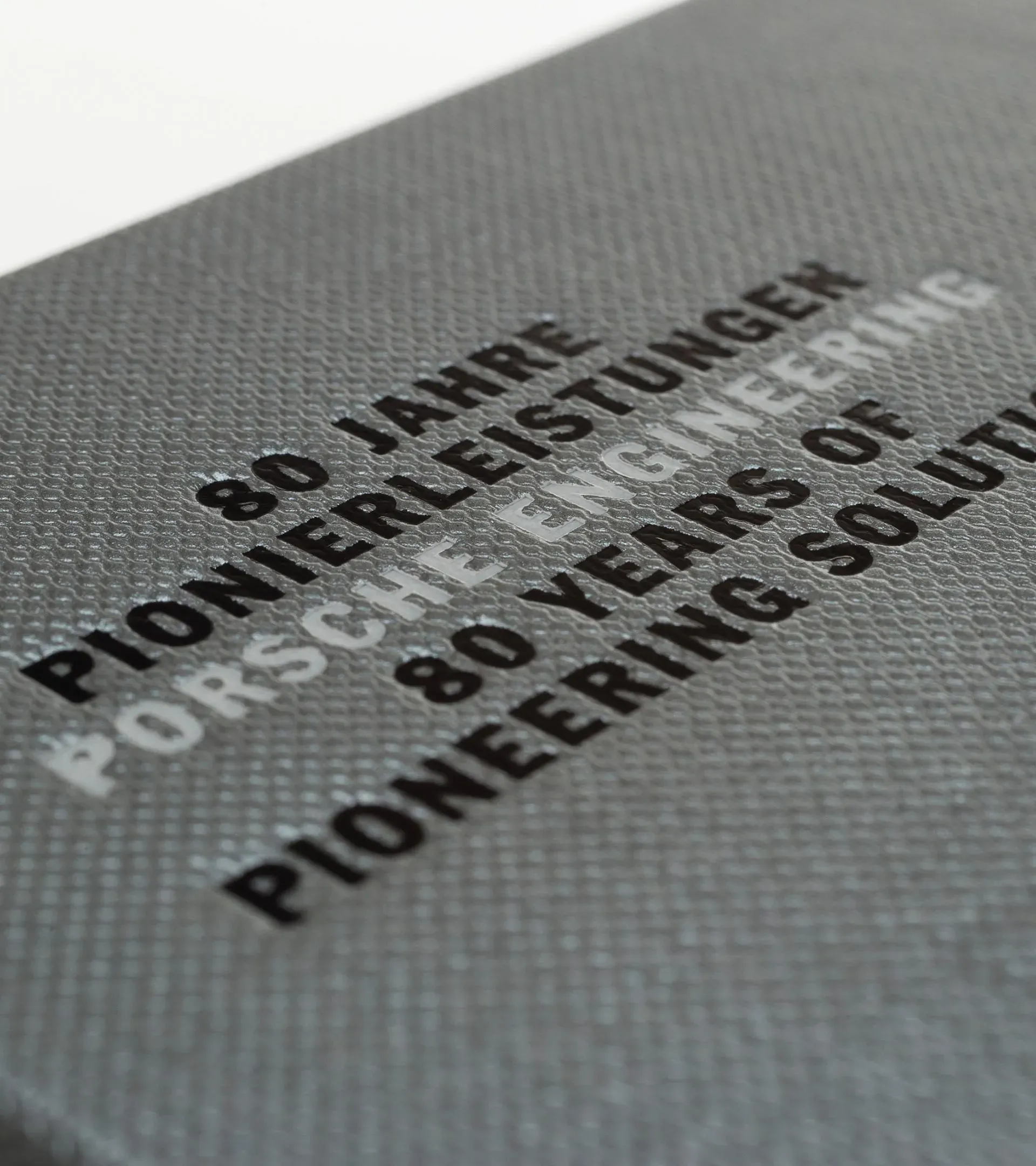 Buch Porsche Engineering 2