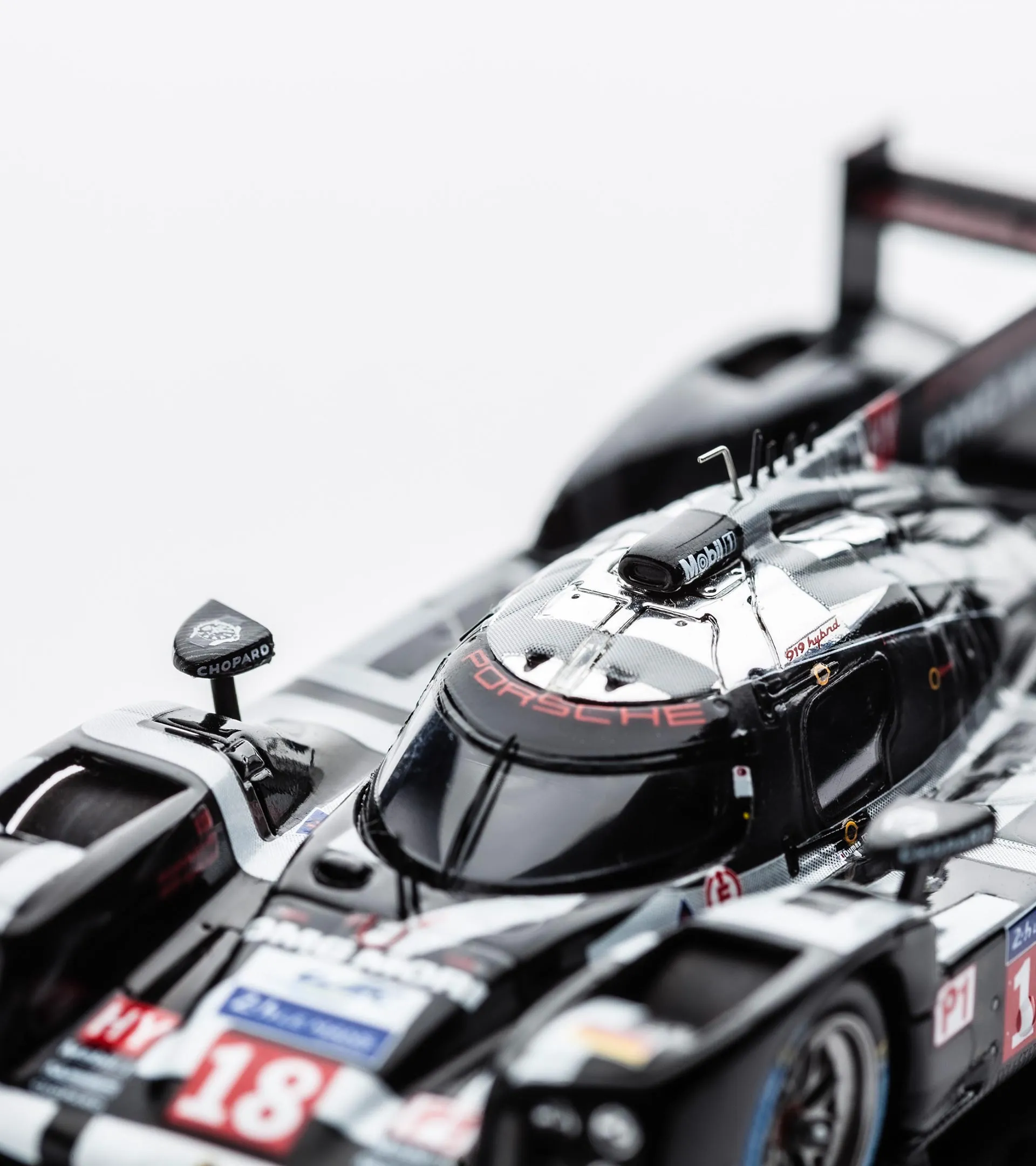 Porsche 919 Hybrid - Le Mans 2015 2