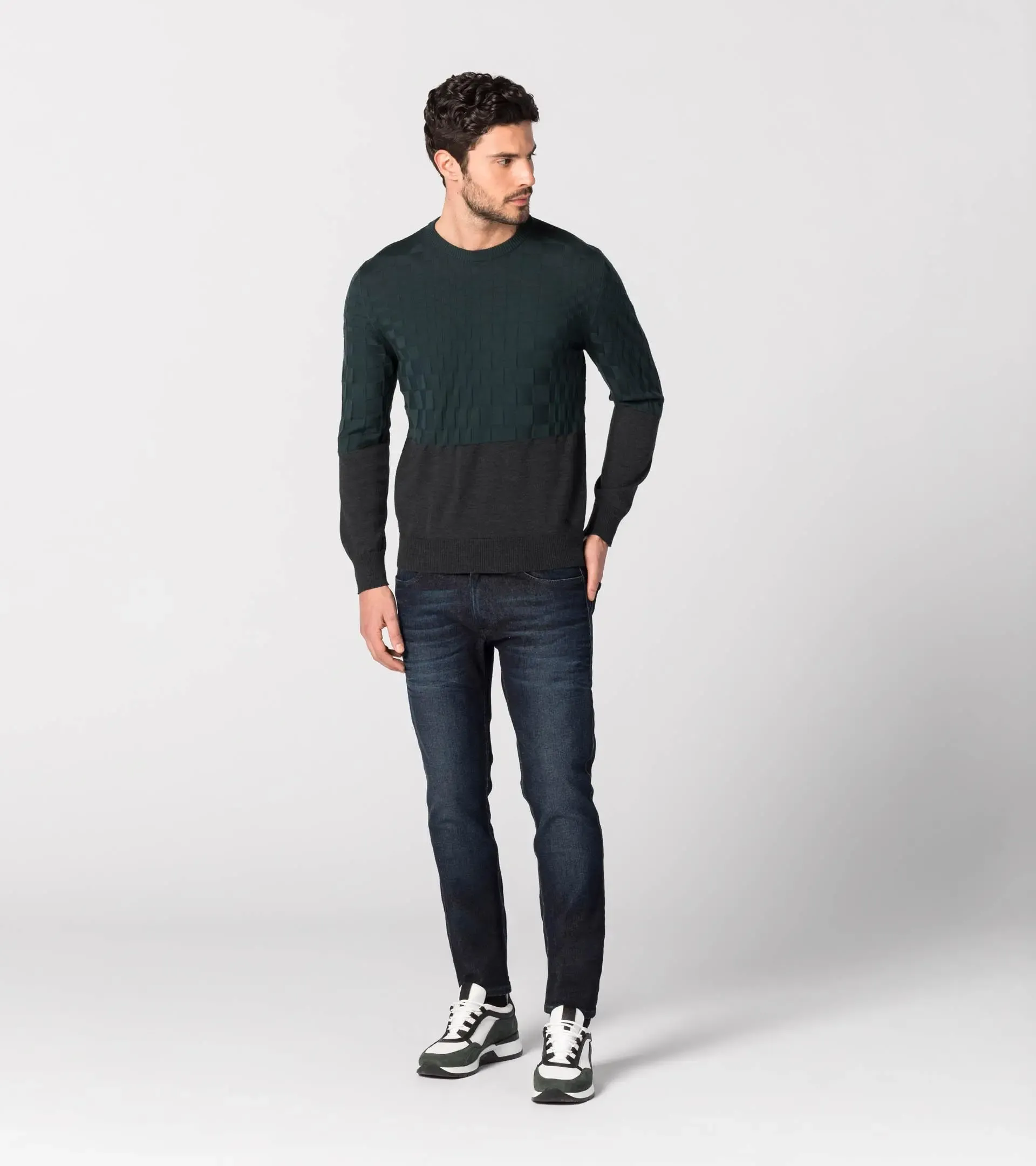 Bi-Colour Crew Neck Sweater 4