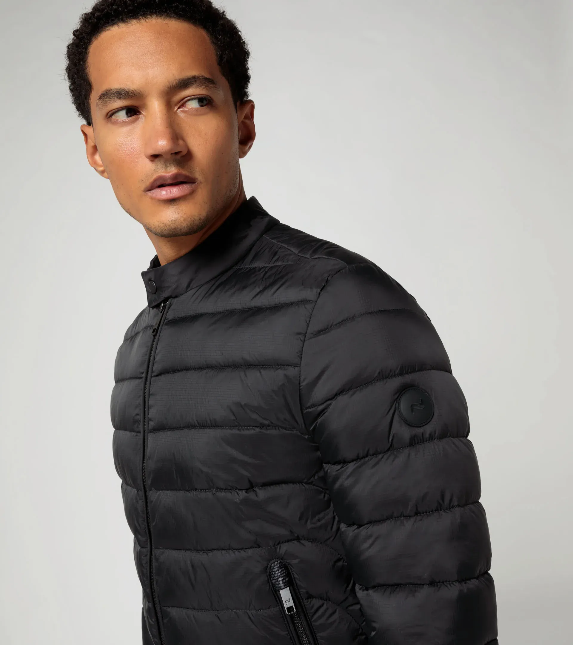 Lightweight puffer jacket 4