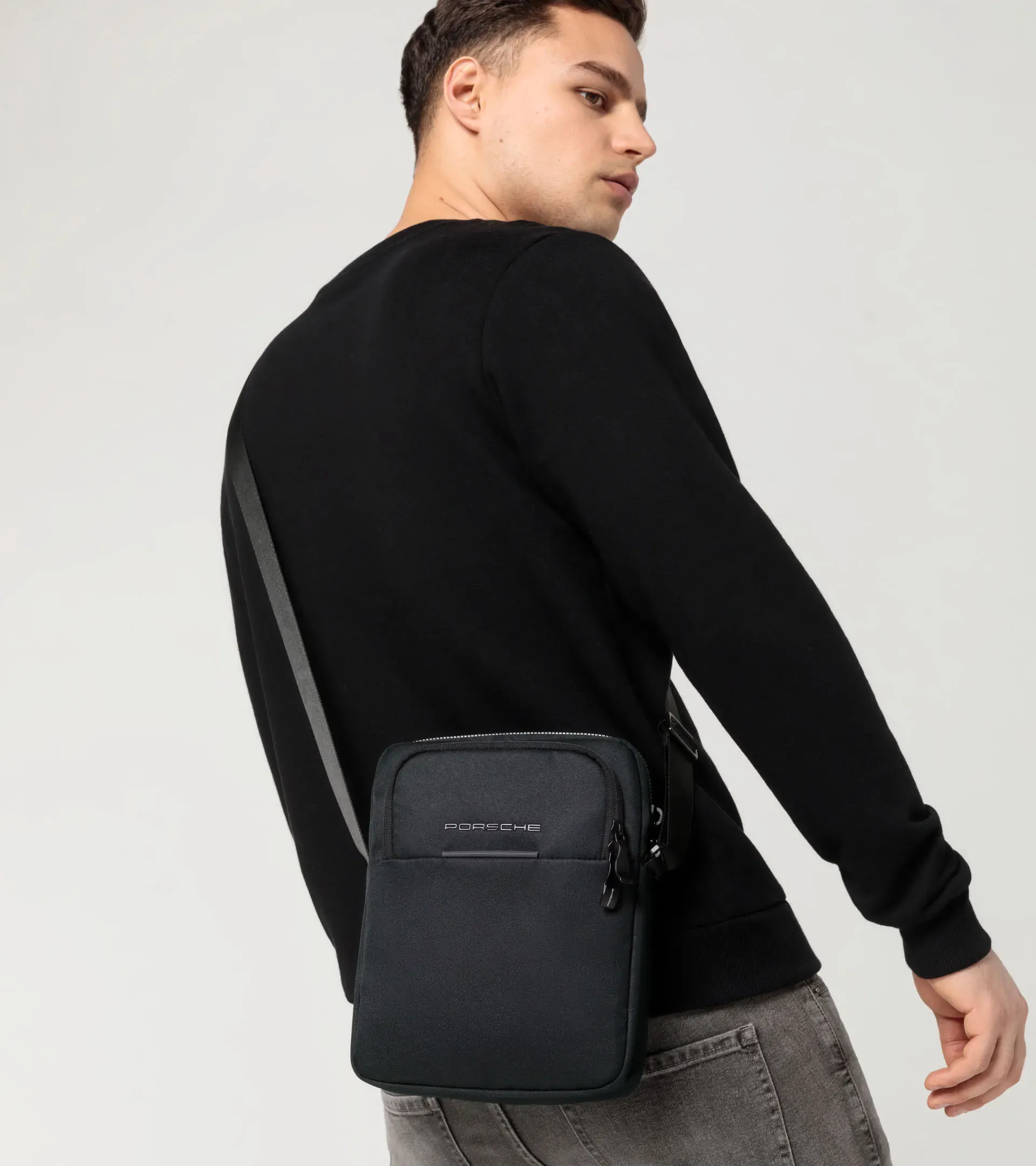 Shoulder Bag – Essential 8