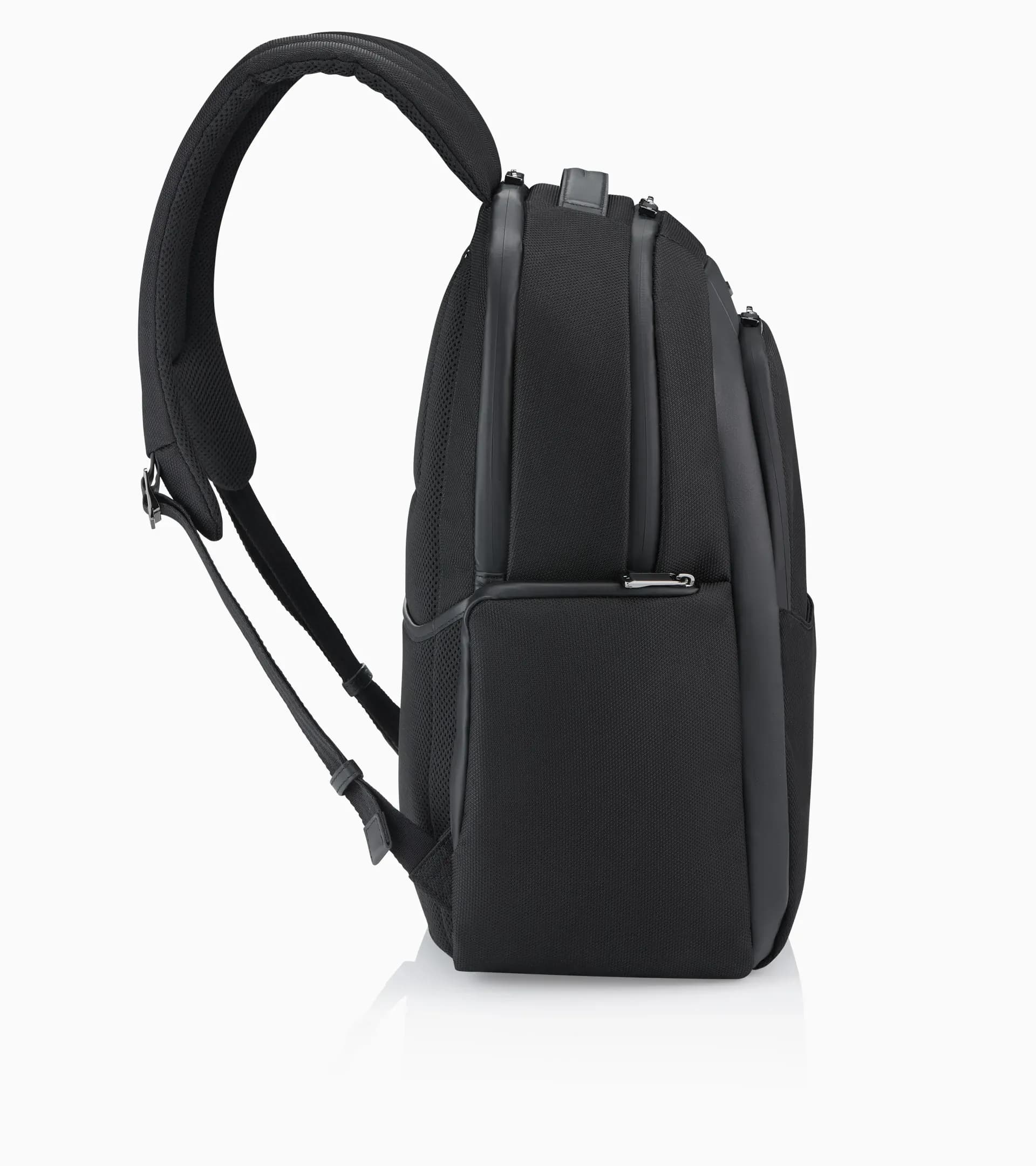 Roadster Nylon Backpack L 3