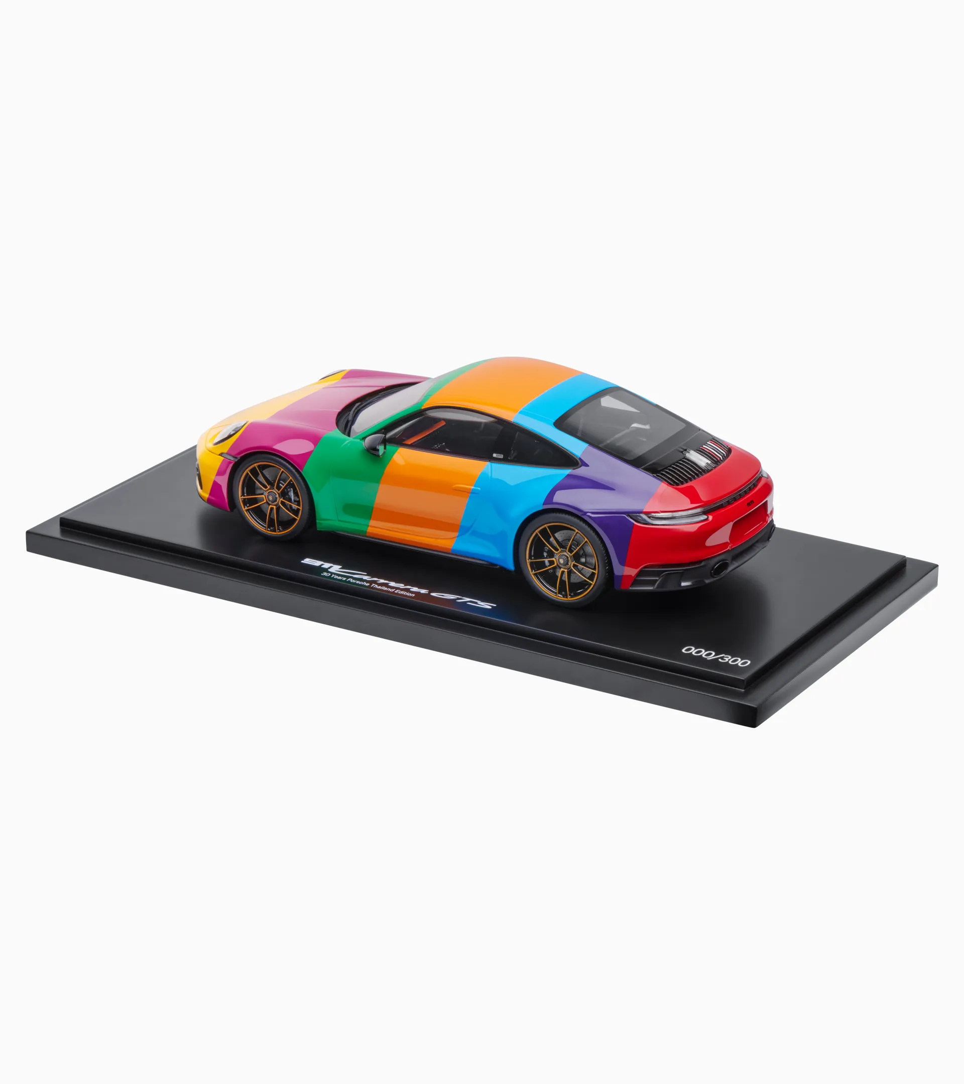 Porsche 911 Carrera GTS (992) – 30 Years Porsche Thailand – Ltd.  3