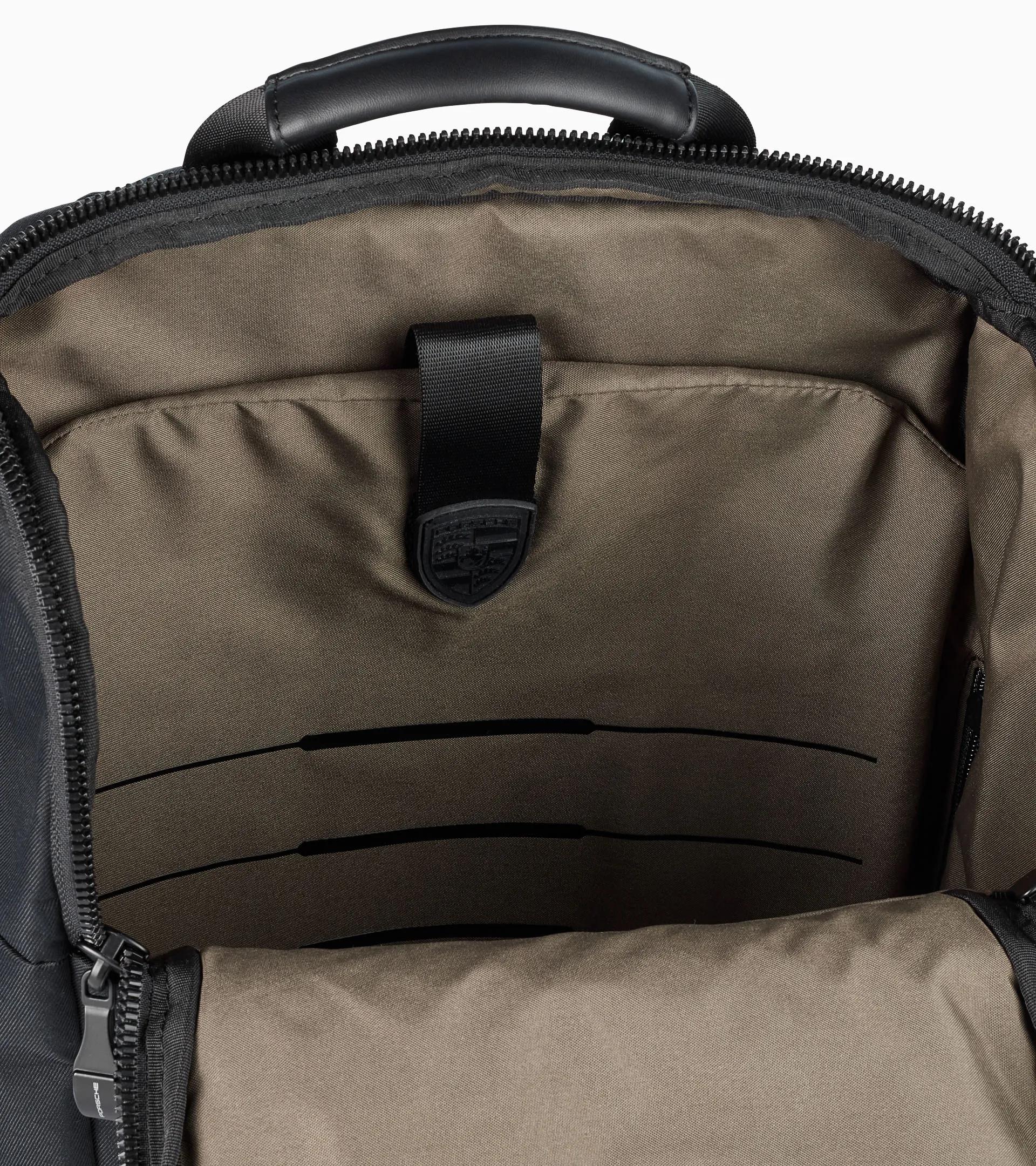 Porsche Backpack – Essential 3