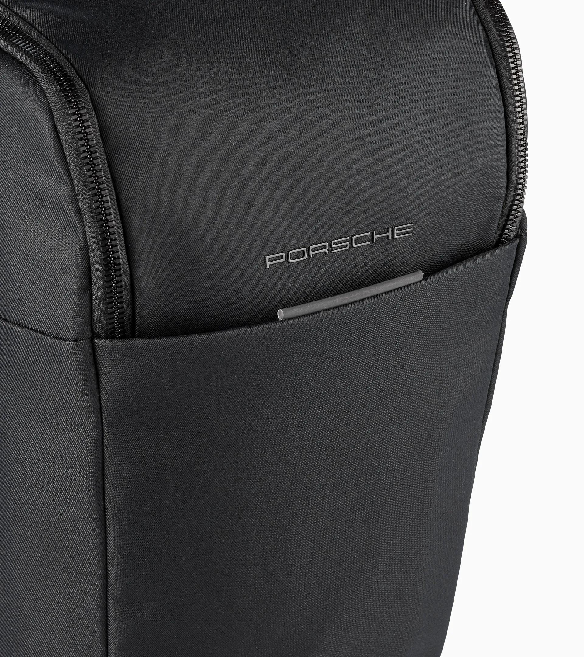 Porsche Backpack – Essential 4