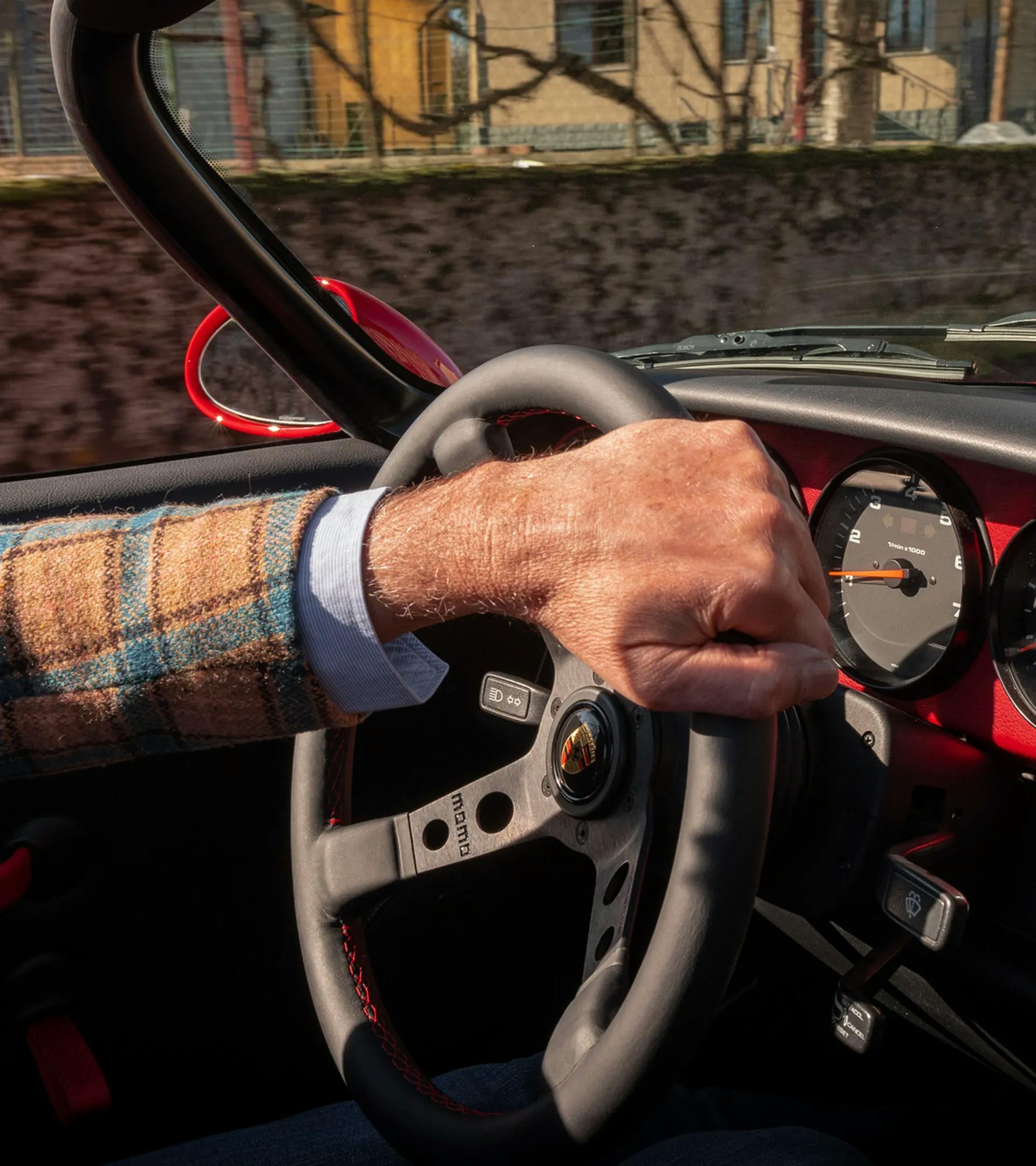 Porsche Classic Performance steering wheel, black stitching 8