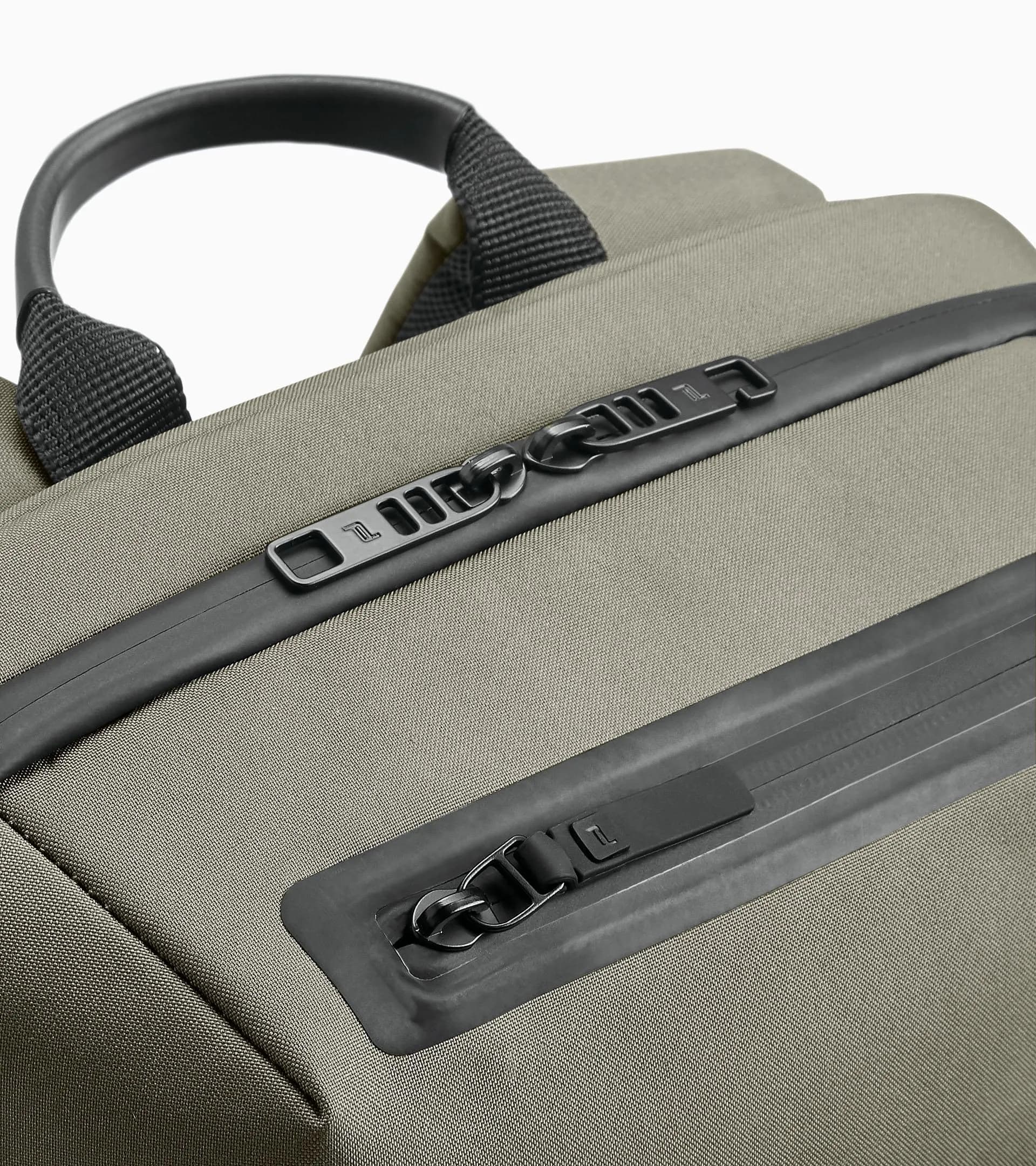 Housse de protection pour le trolley rigide Porsche Design Roadster S en  néoprène