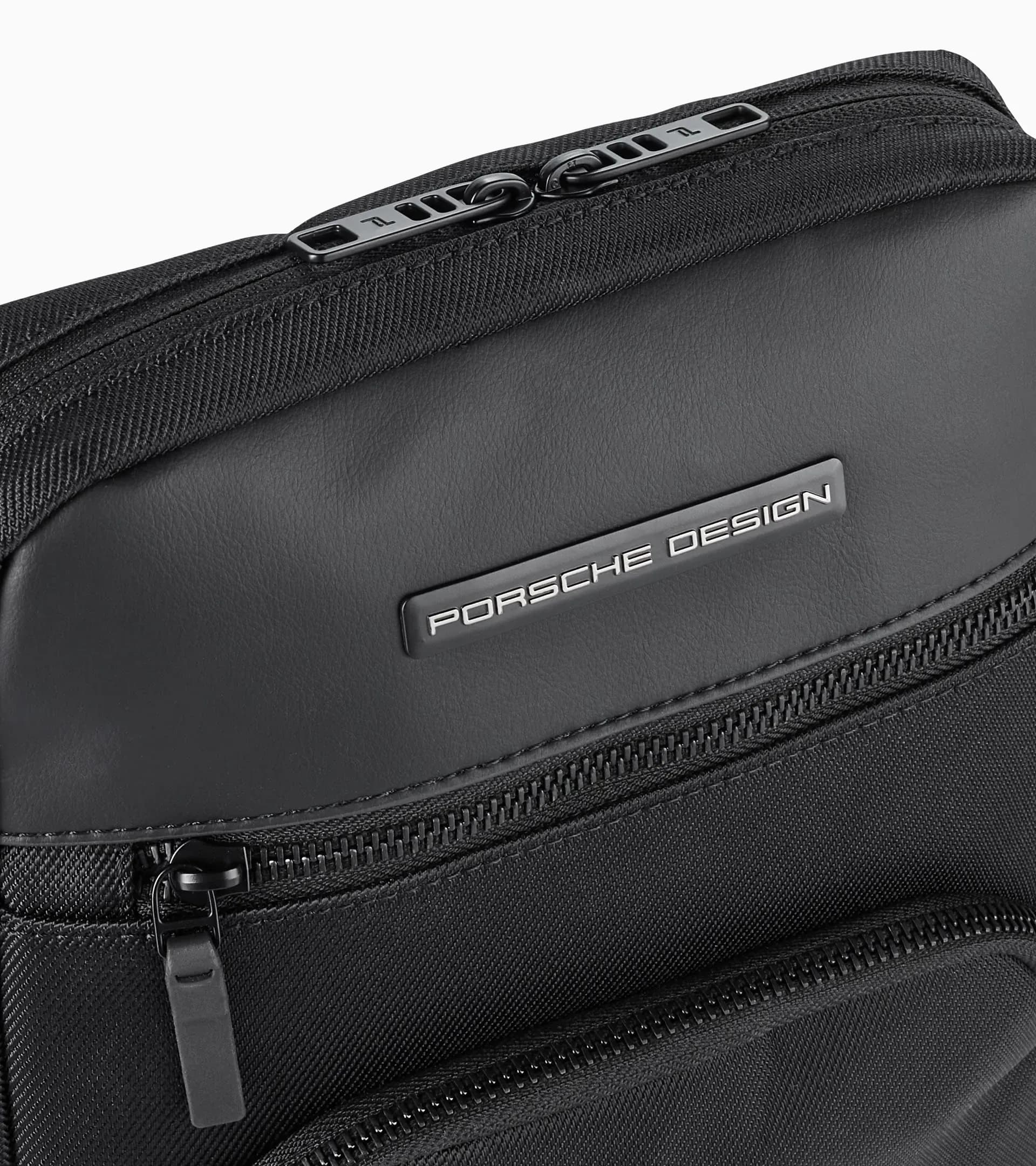 バッグ Laphroaig Voyager Nylon Shoulder Bag L | PORSCHE SHOP