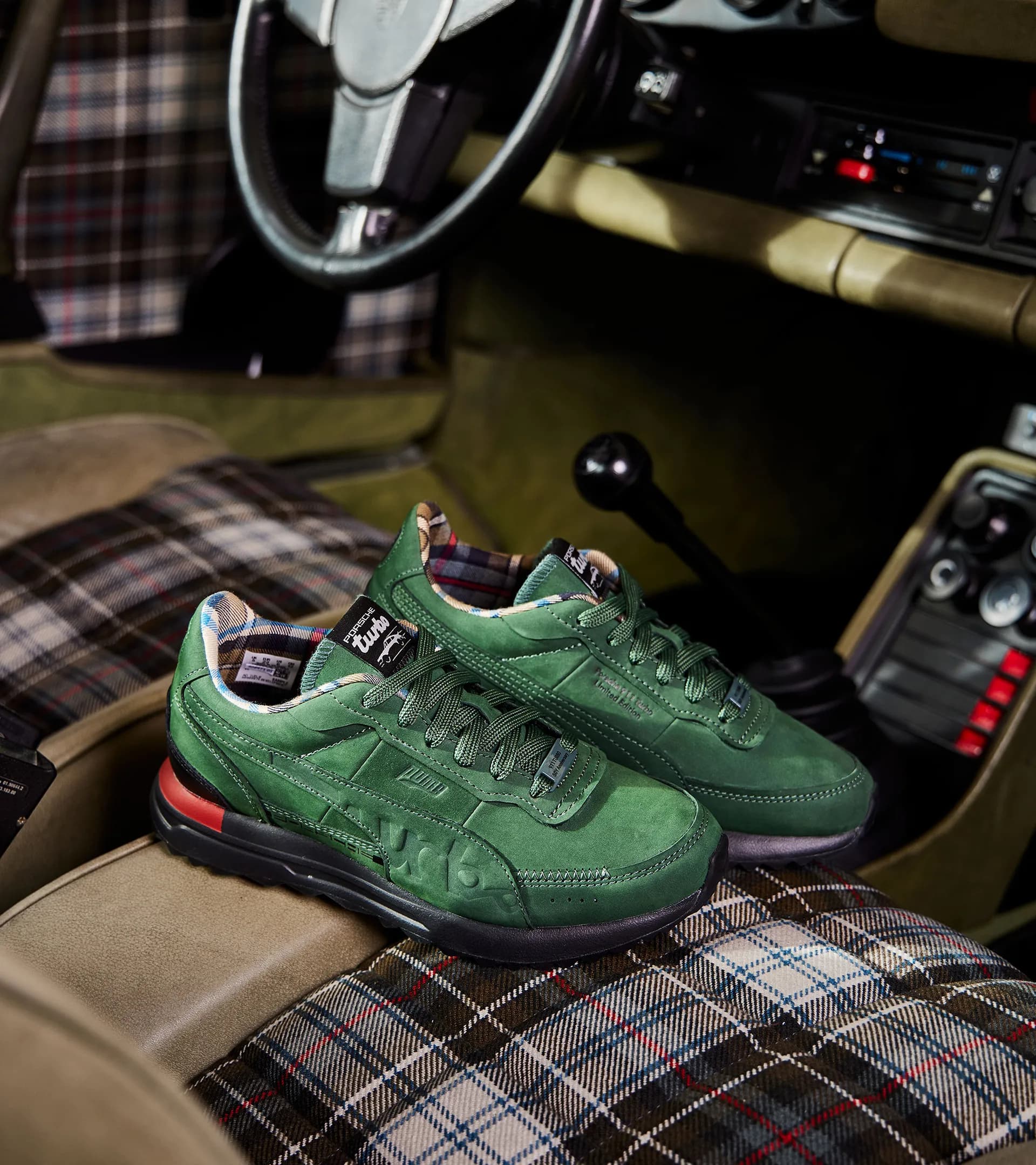 50Y 911 Turbo Sneaker – Limited Edition 8