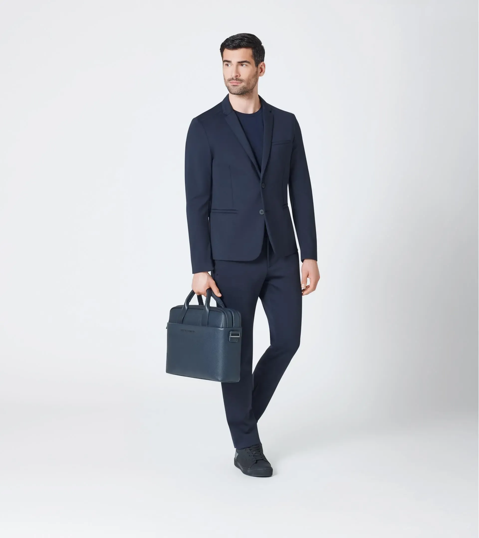 Maletín portadocumentos Cervo 2.1 MHZ 8