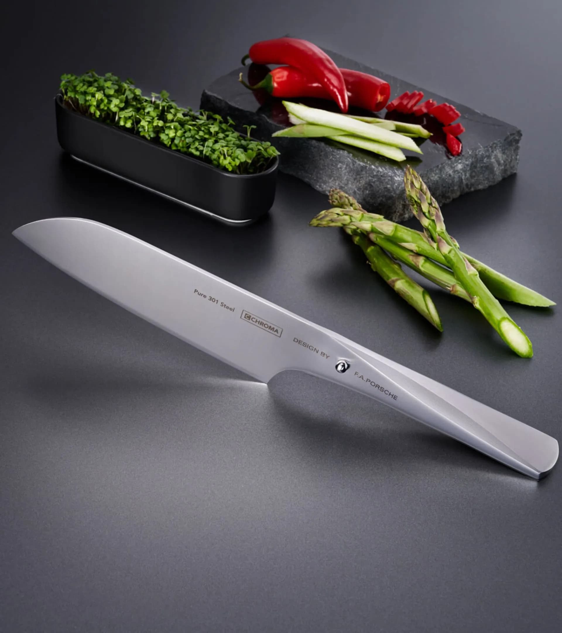 Knife P02 Japanese for Meat Fish and Vegetables 17.8 cm thumbnail 1