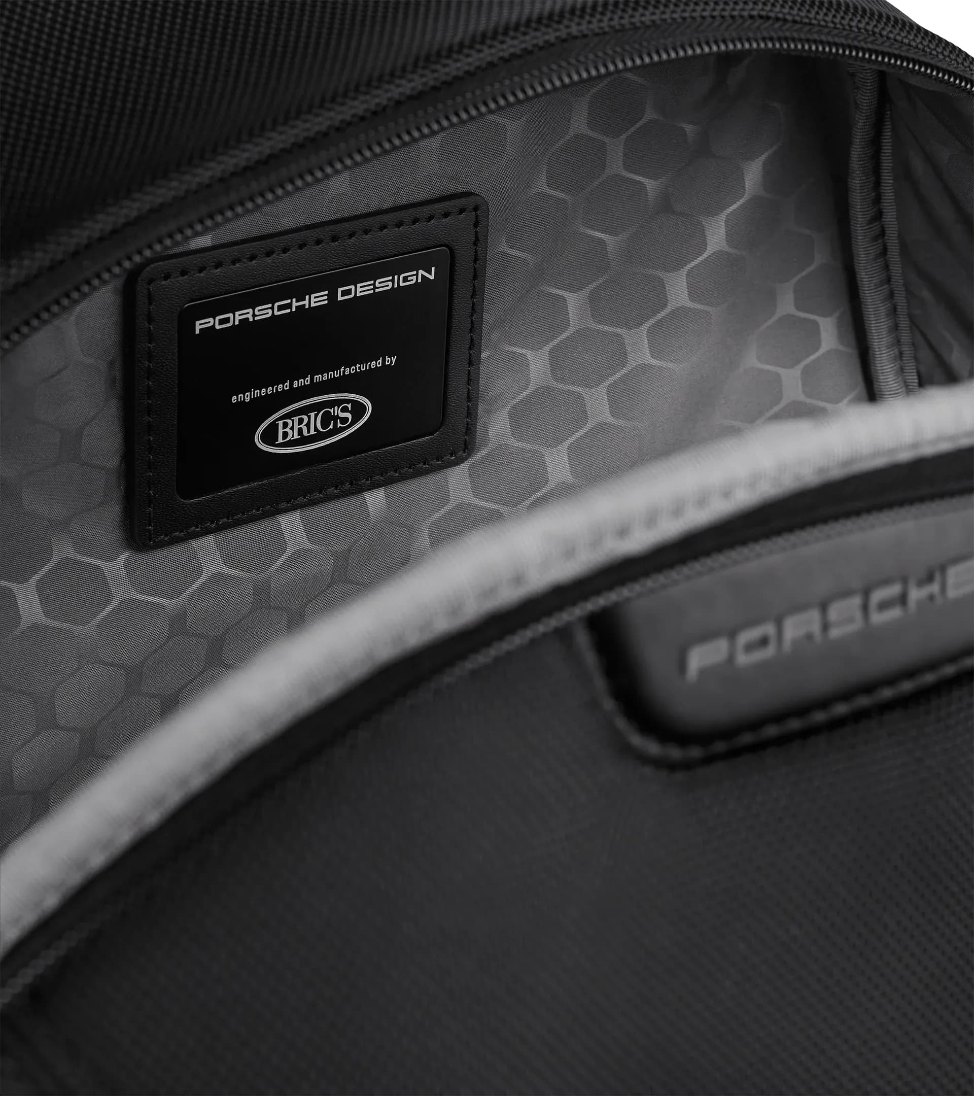 Roadster Nylon Backpack M 3