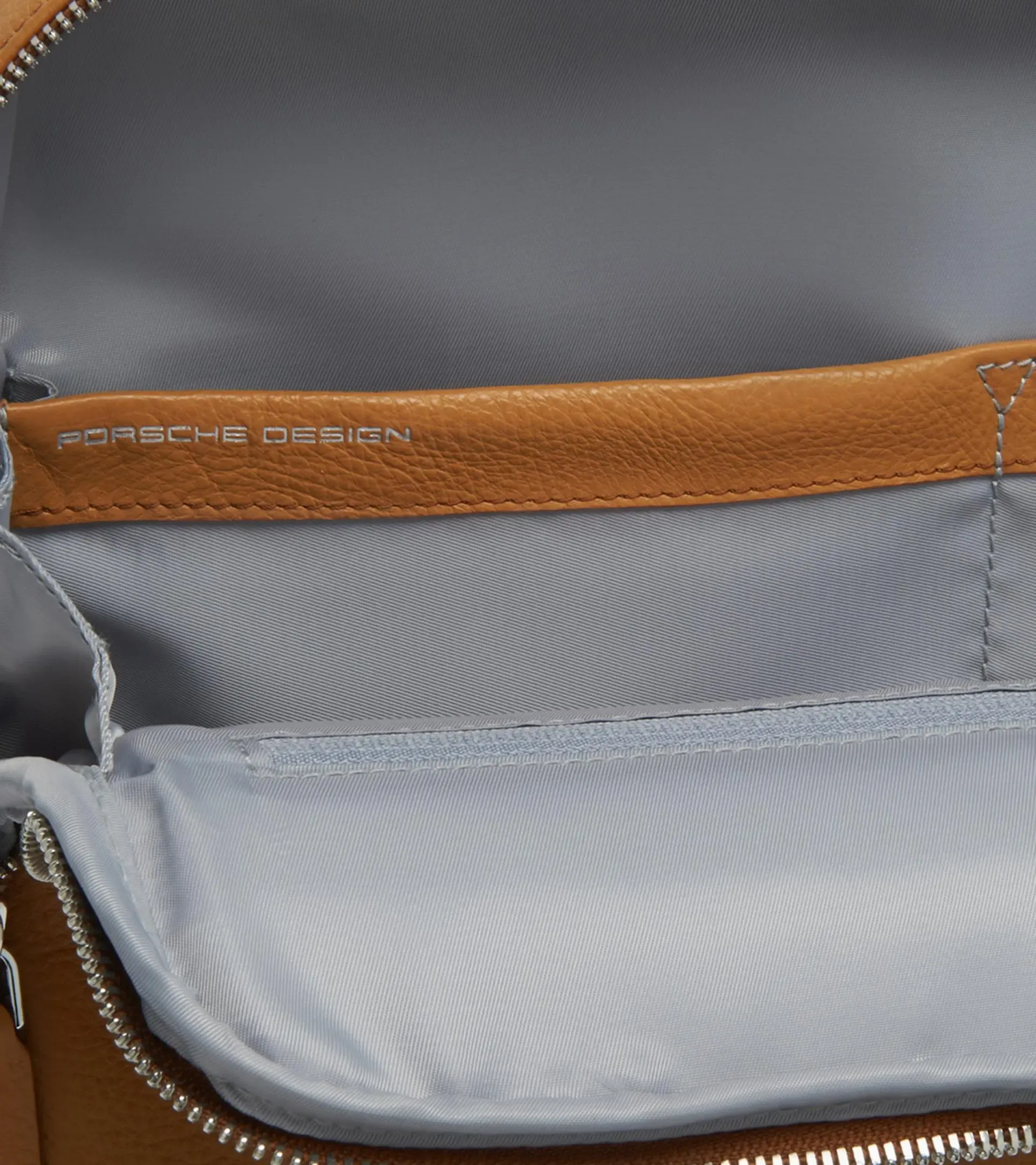 Voyager 2.0 ShoulderBag SVZ 3